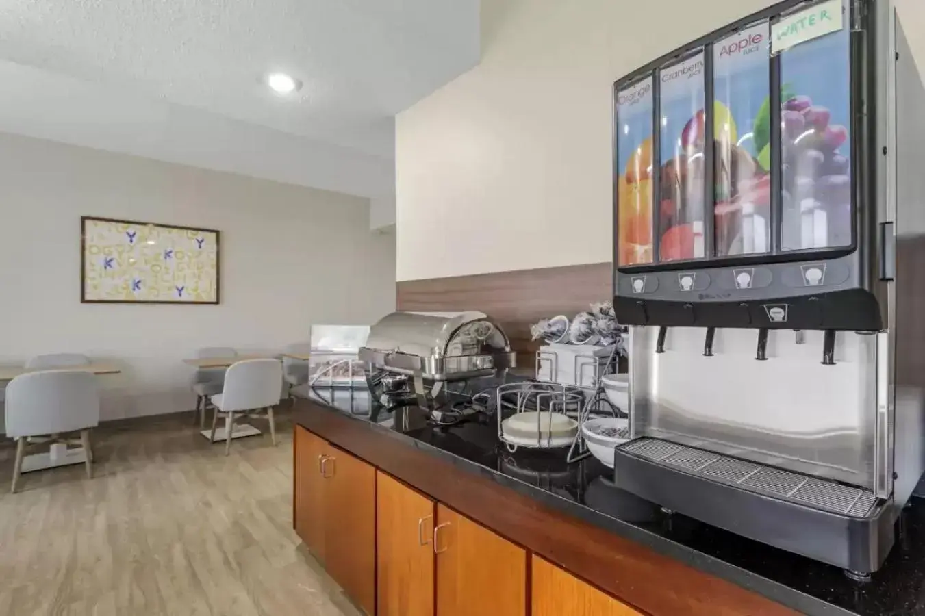 Breakfast in Comfort Inn & Suites Corbin North Breakfast in Comfort Inn & Suites Corbin North