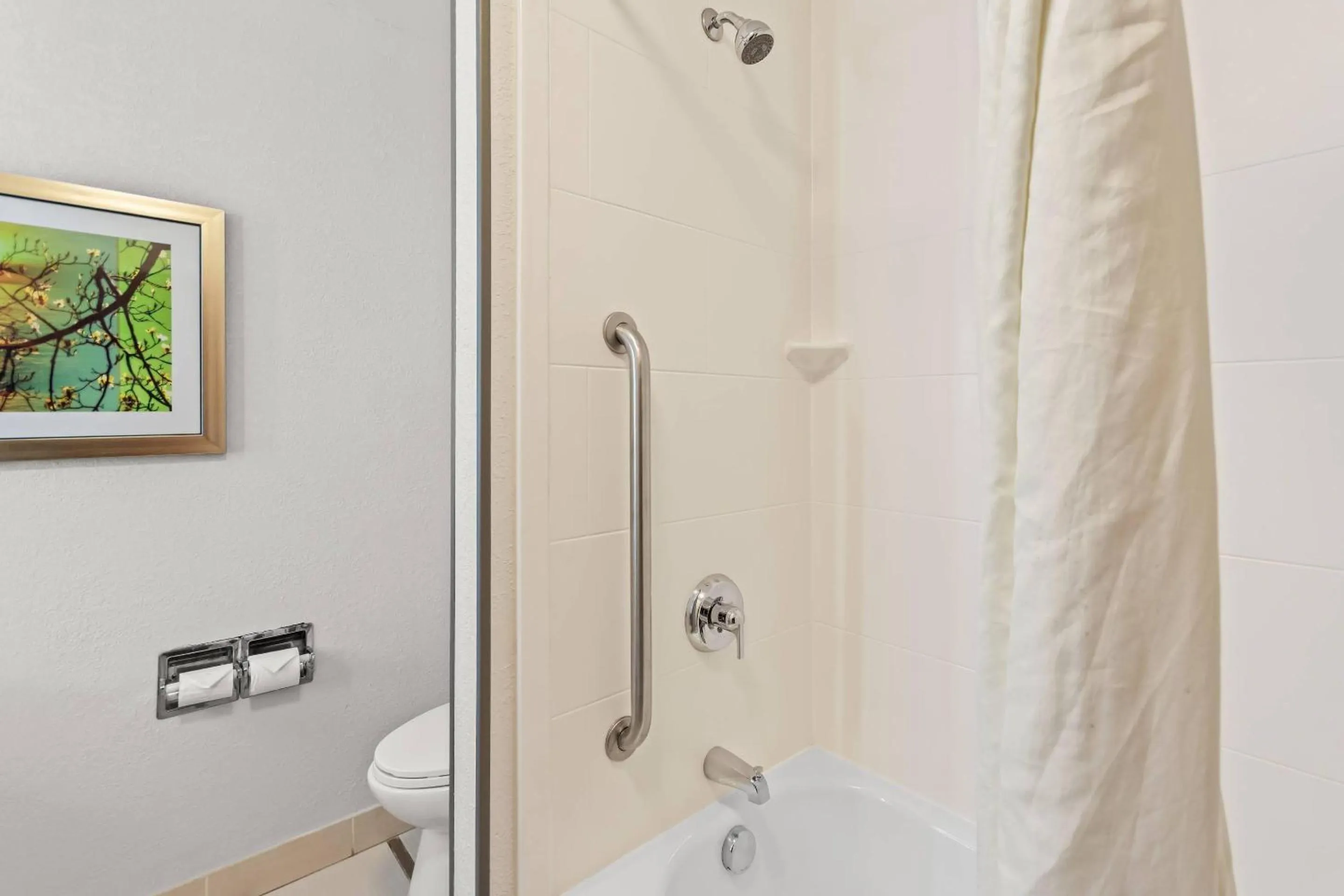 Bedroom in Comfort Inn & Suites Berea