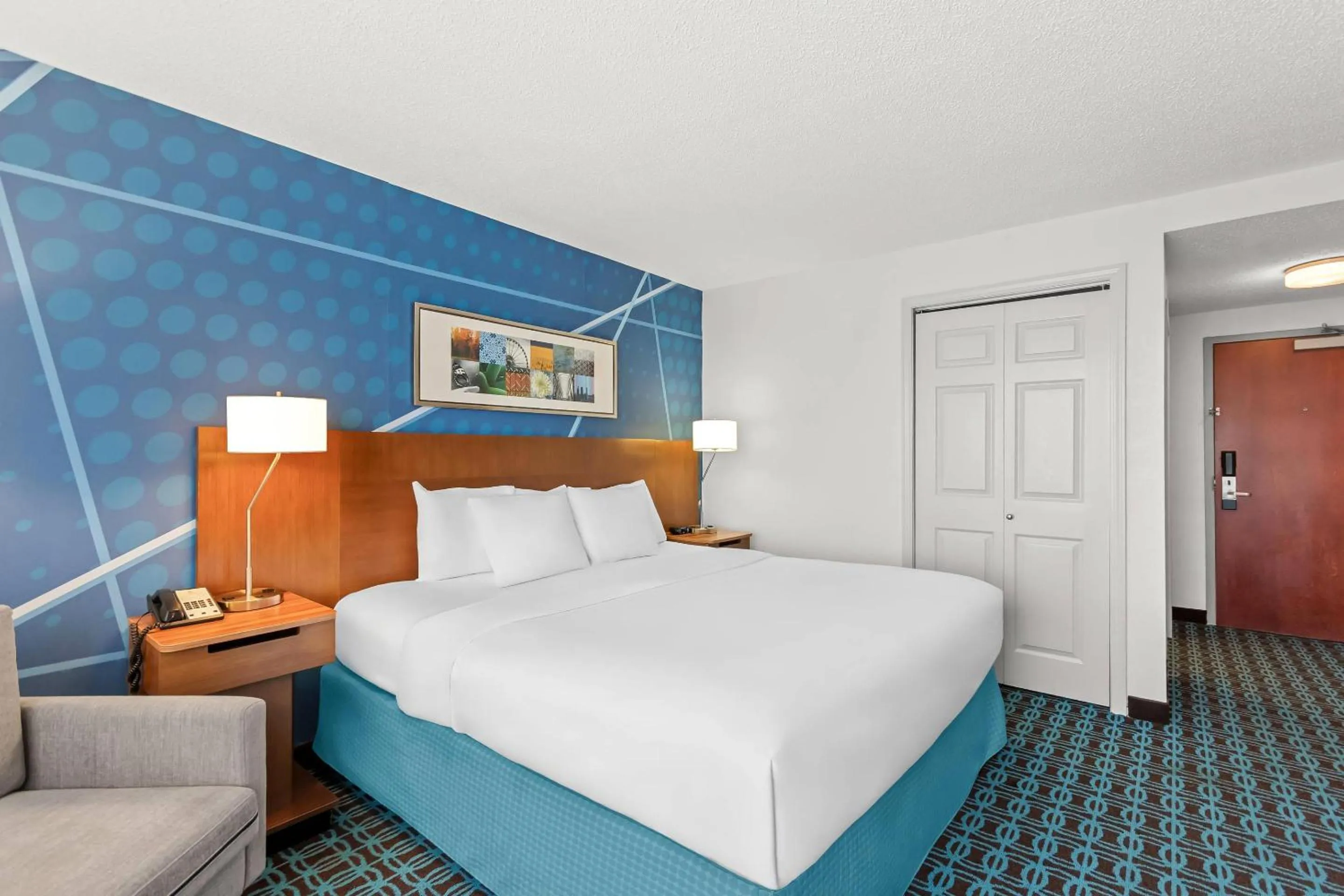Bedroom, Bed in Comfort Inn & Suites Berea