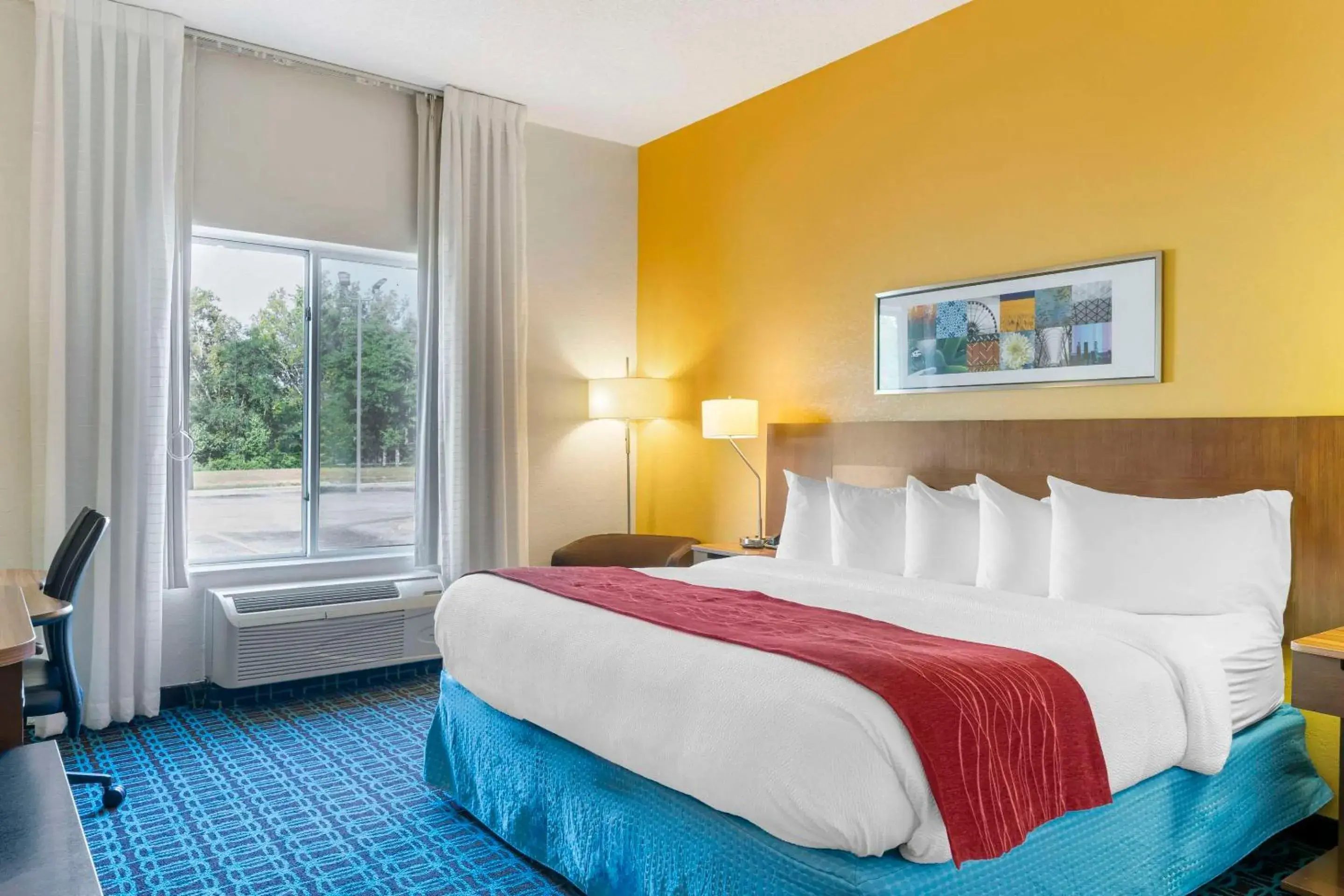 Bedroom, Bed in Comfort Inn & Suites Berea Bedroom, Bed in Comfort Inn & Suites Berea