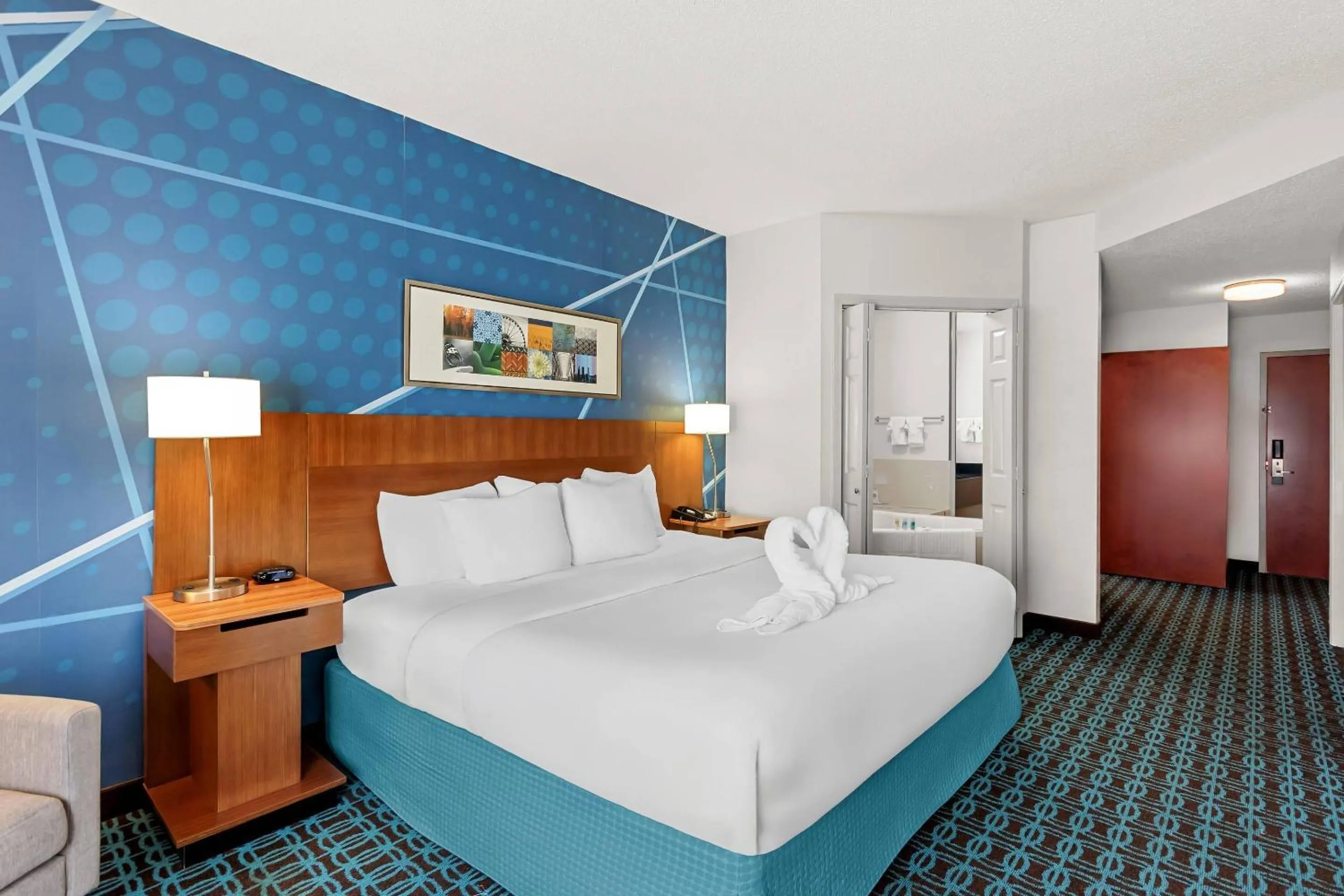 Bedroom, Bed in Comfort Inn & Suites Berea