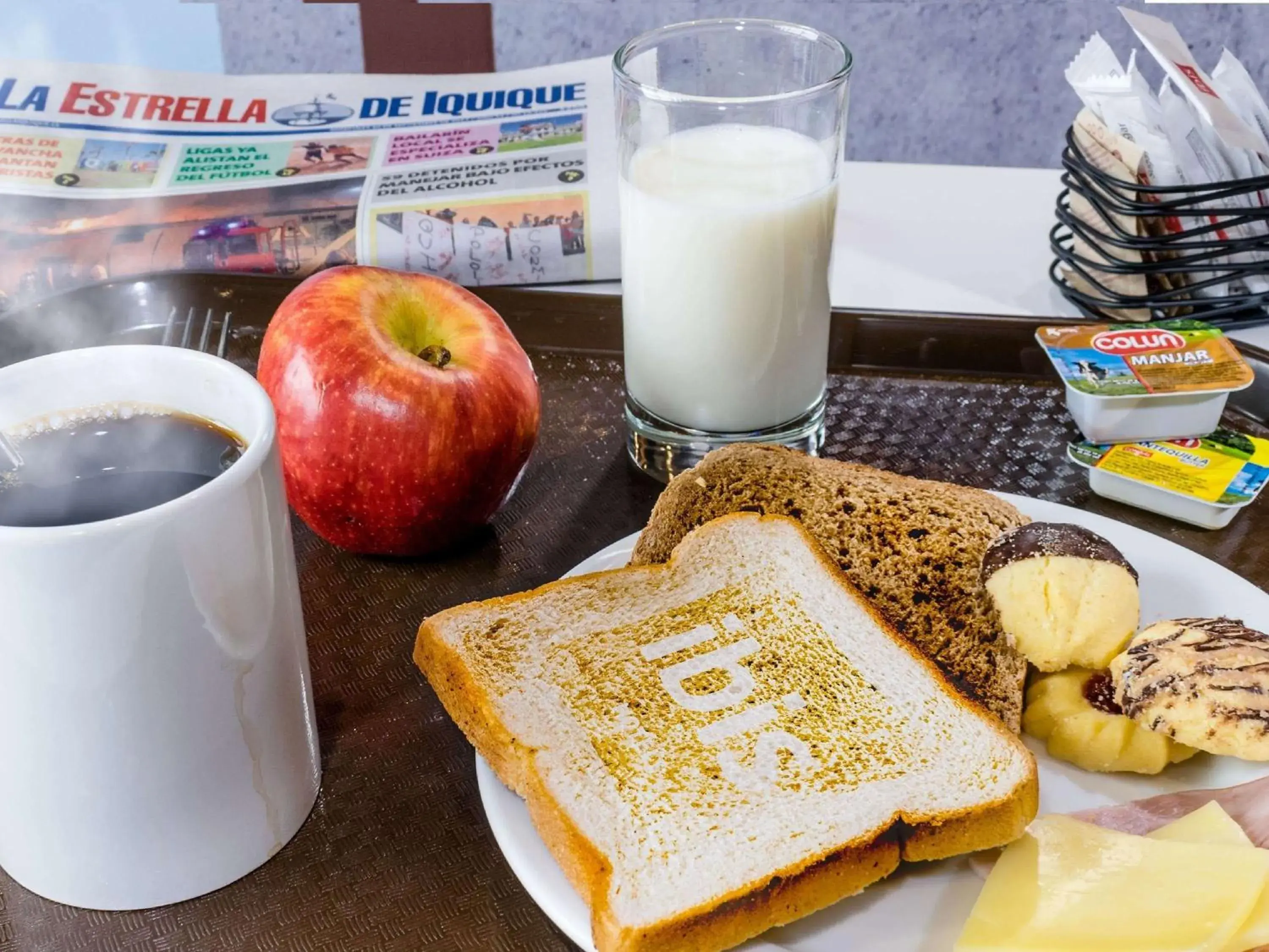 Restaurant/places to eat in ibis Iquique Restaurant/places to eat in ibis Iquique