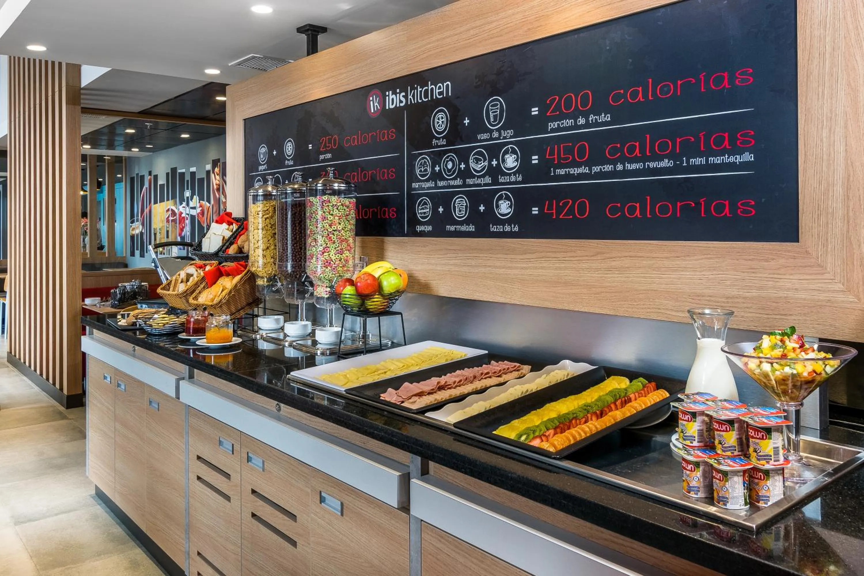 Buffet breakfast in ibis Iquique