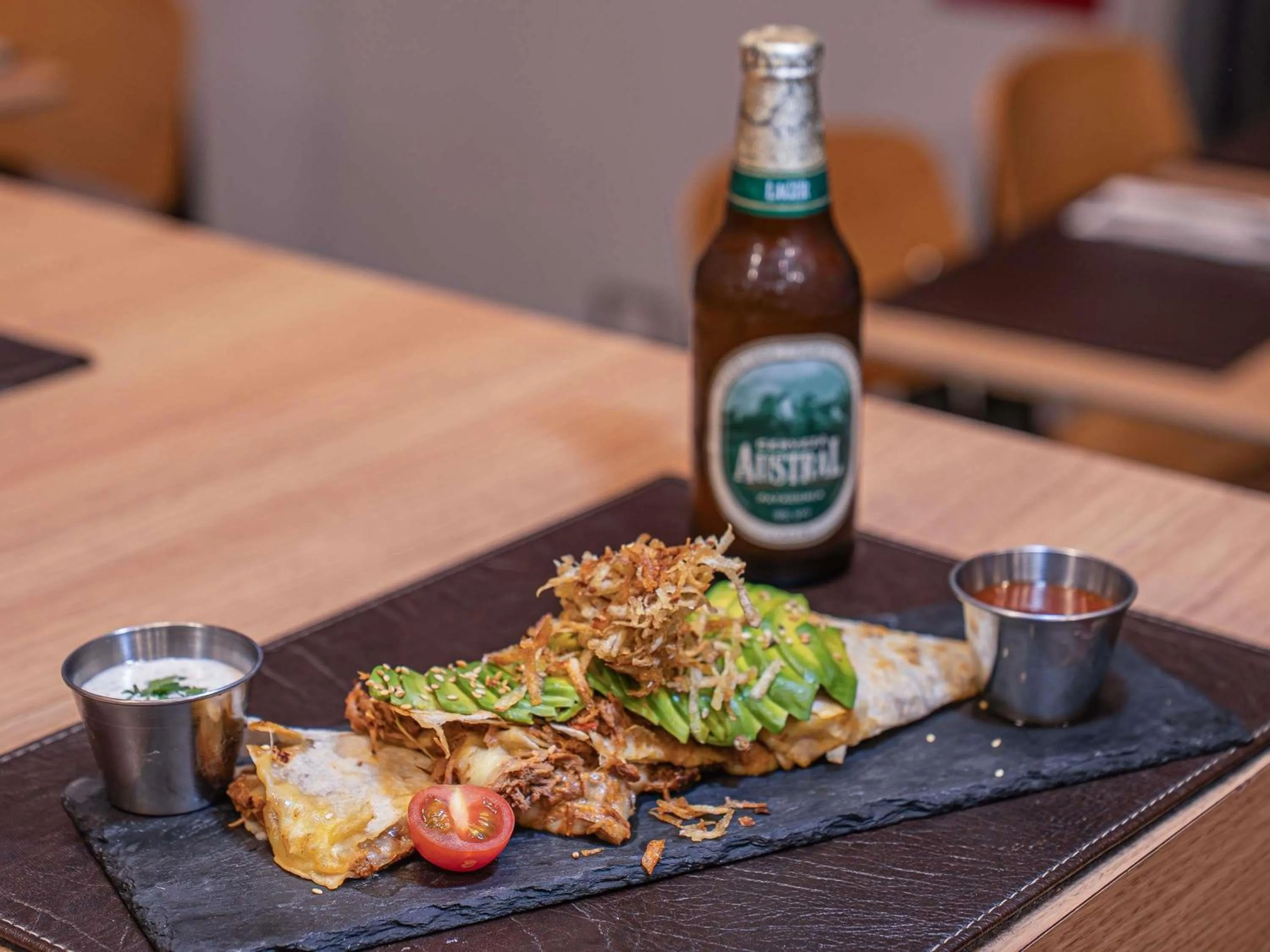 Restaurant/places to eat in ibis Iquique