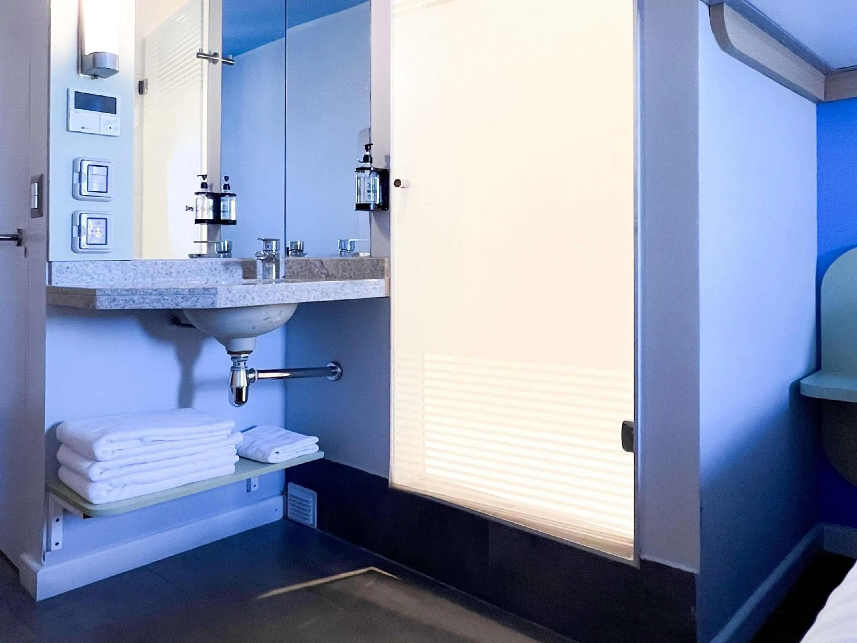 Bedroom, Bed in ibis budget Iquique