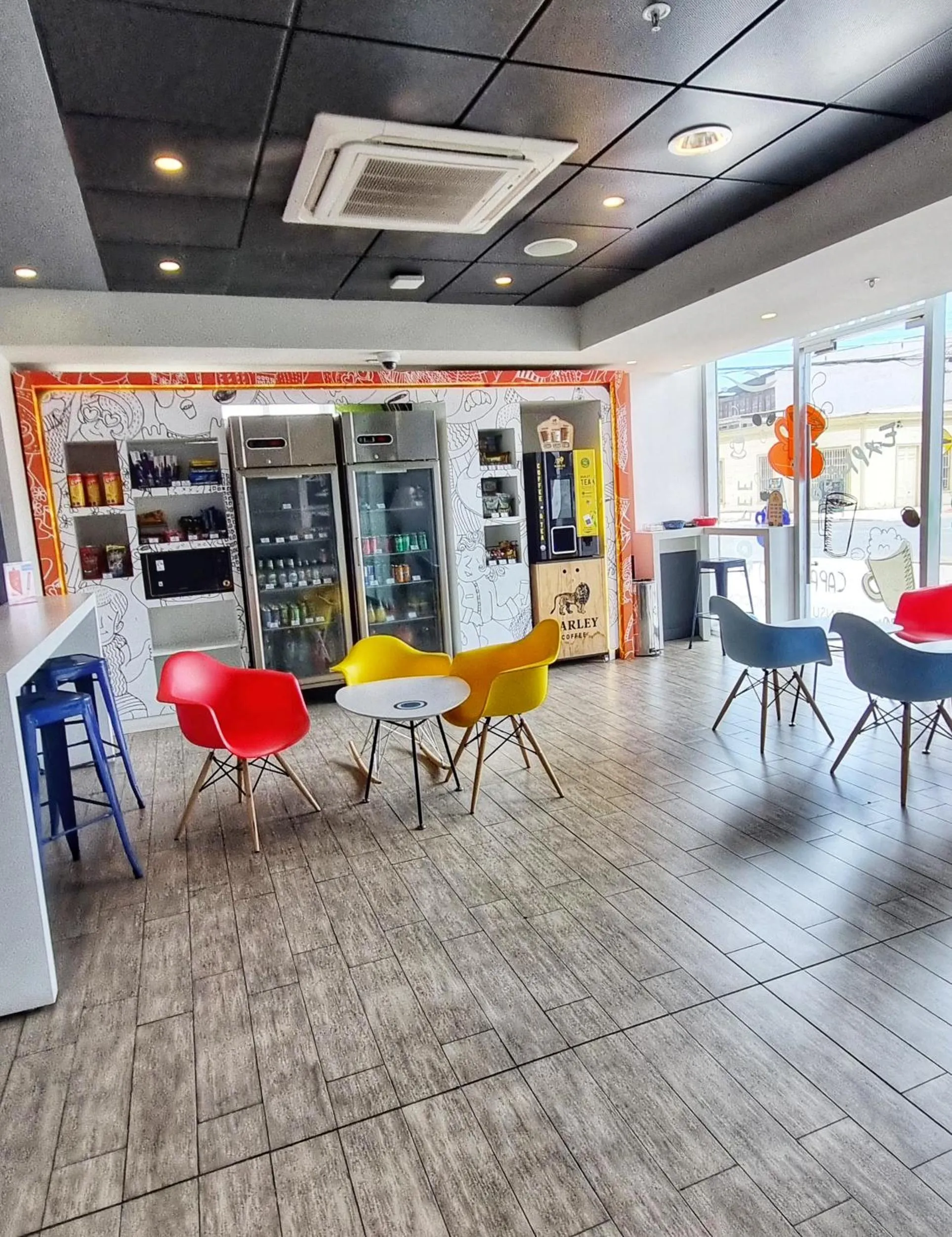 Living room in ibis budget Iquique