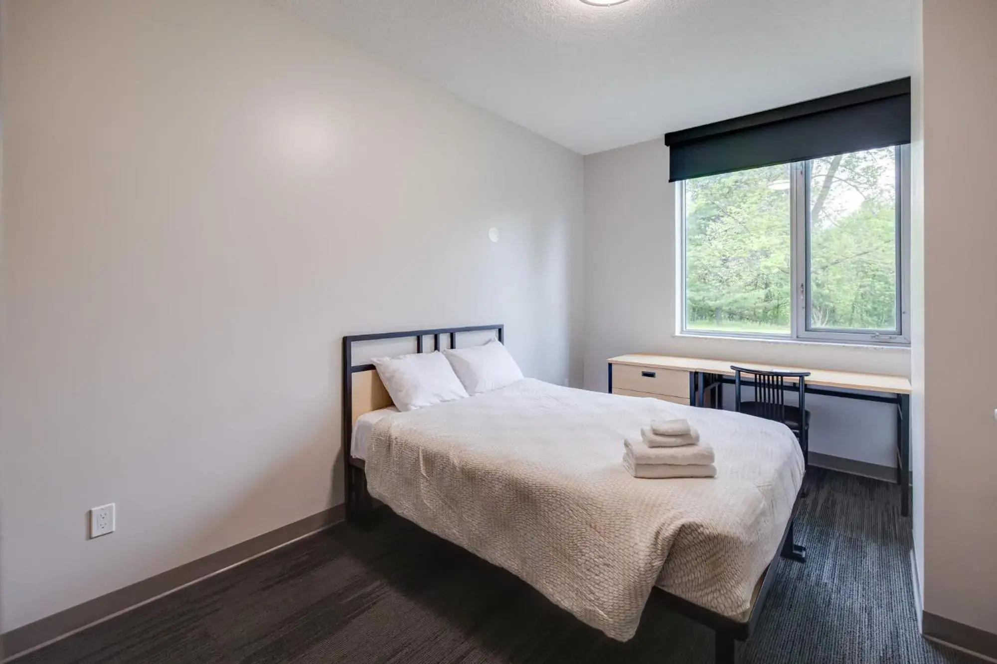 Bedroom, Bed in Residence & Conference Centre - Brampton Bedroom, Bed in Residence & Conference Centre - Brampton