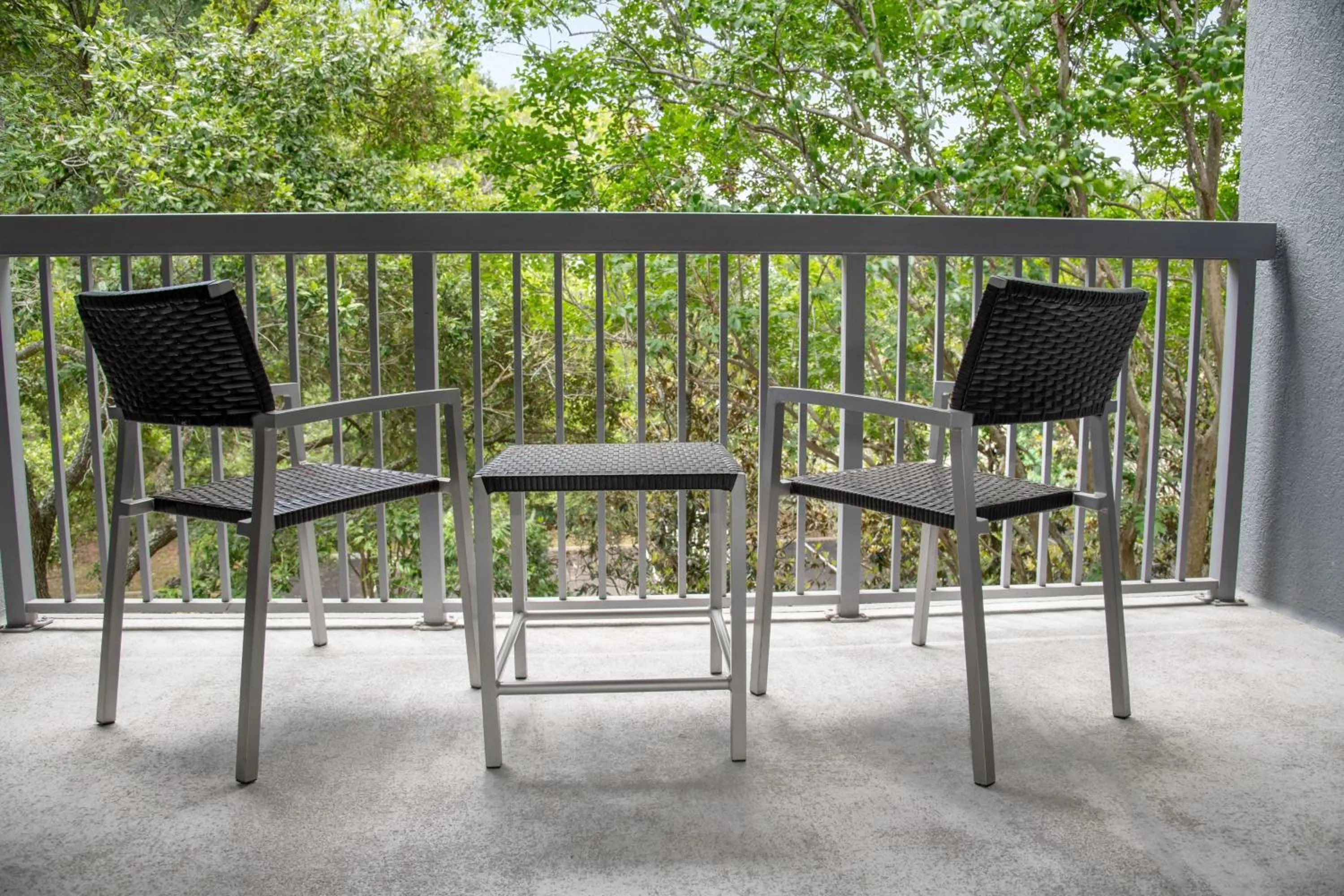 Photo of the whole room in Courtyard Lafayette Airport