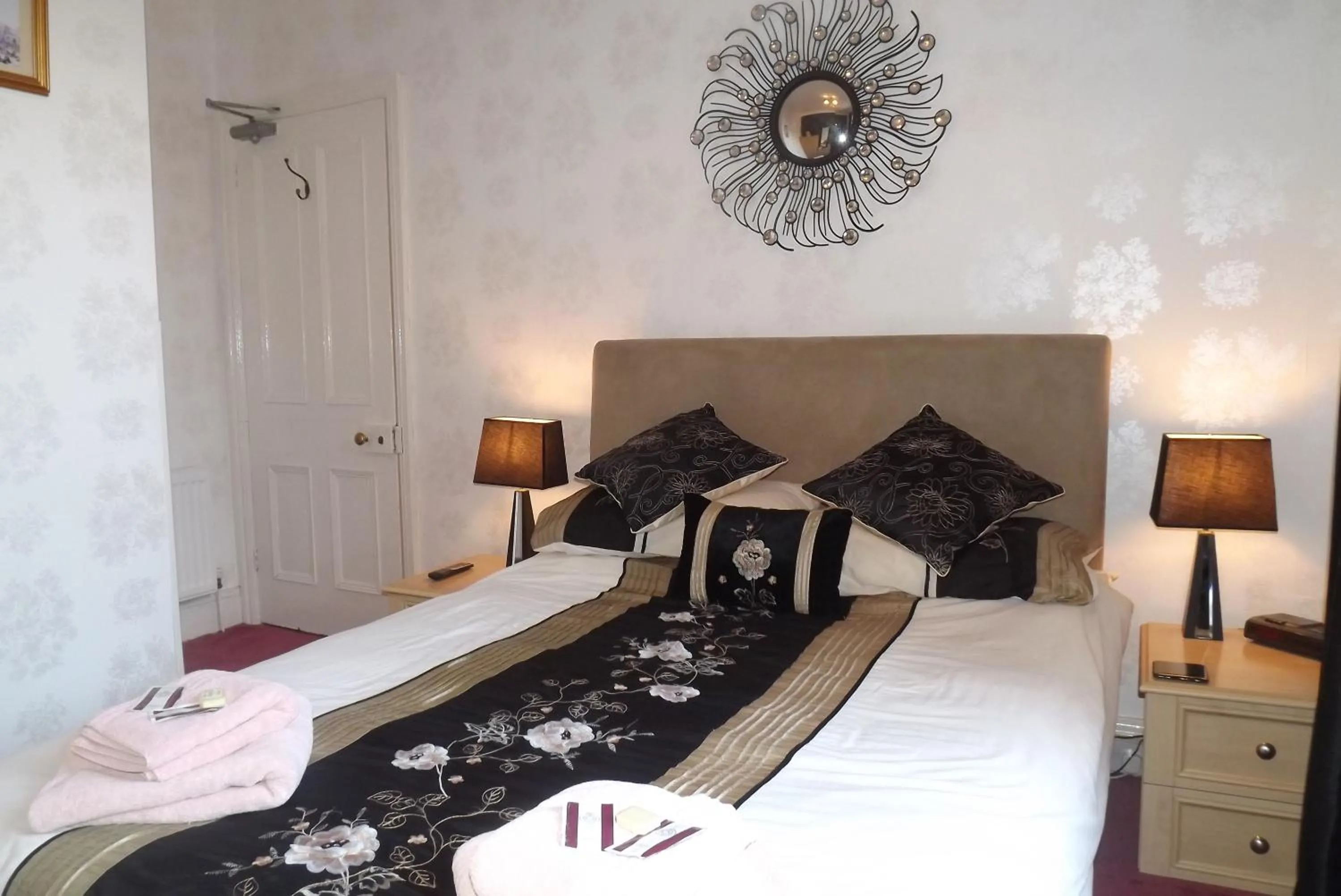 Bed in Hillcrest Guest House
