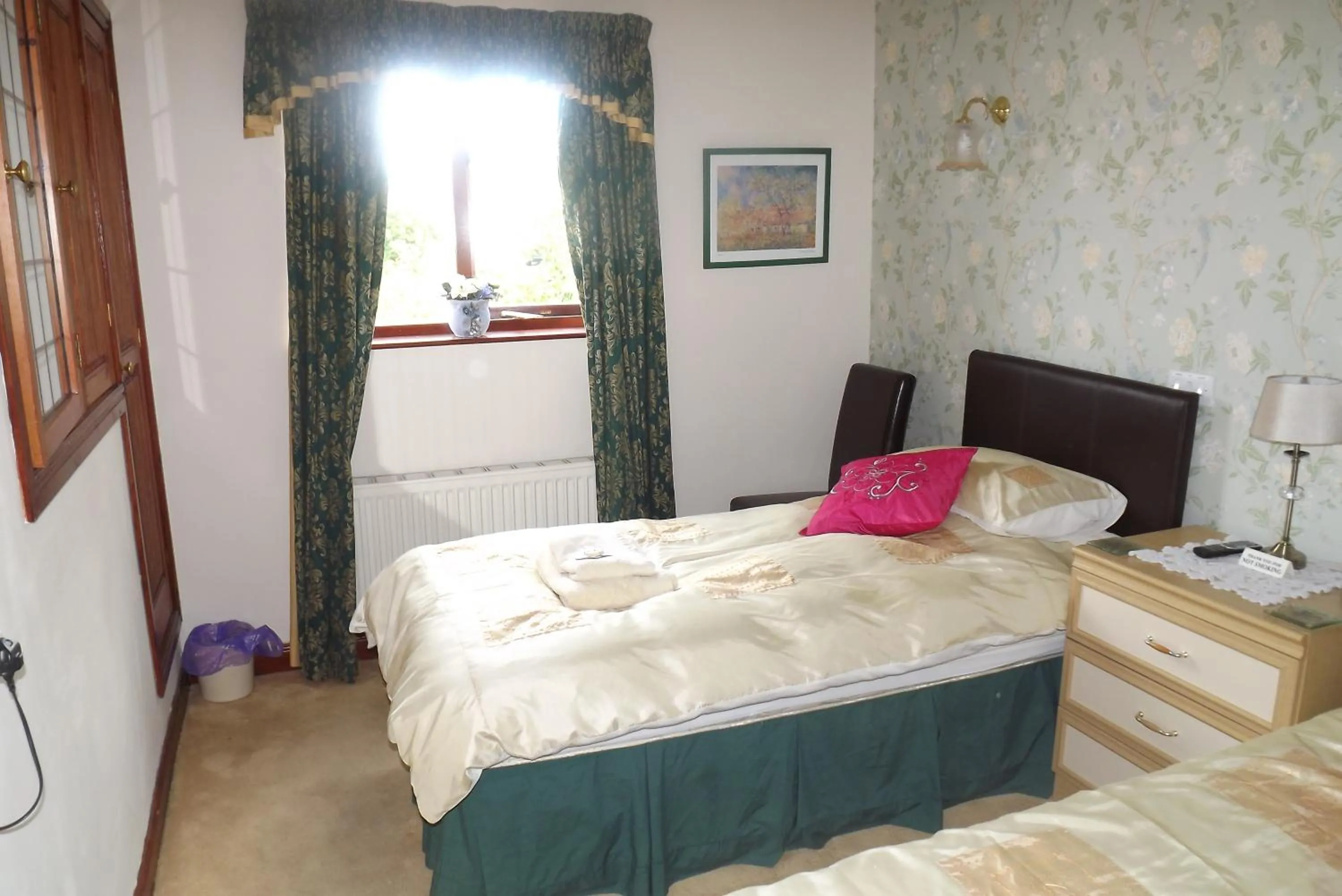 Bed in Hillcrest Guest House