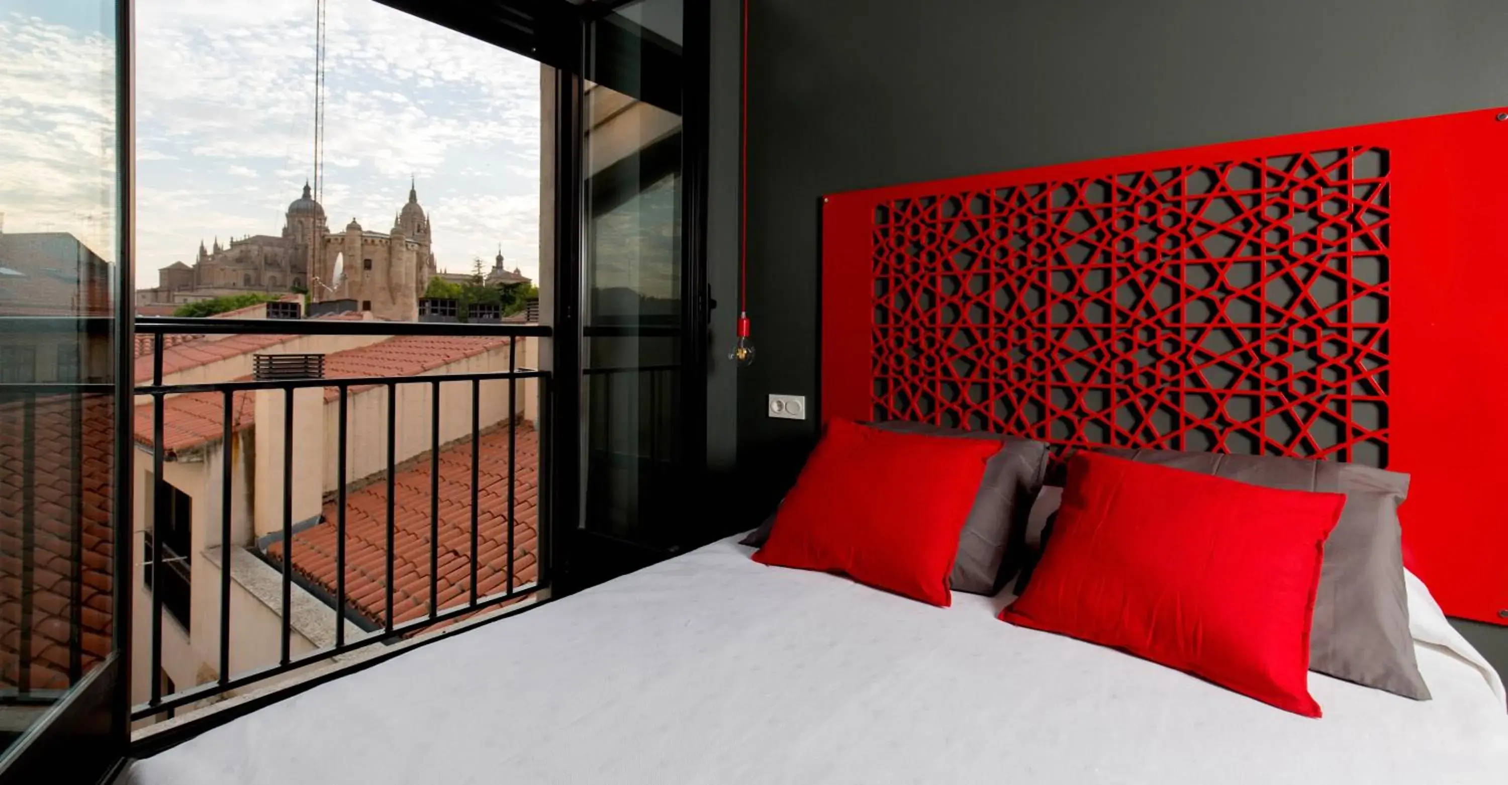 Buhardilla Apartment in Apartamentos Ele San Justo Plaza Buhardilla Apartment in Apartamentos Ele San Justo Plaza