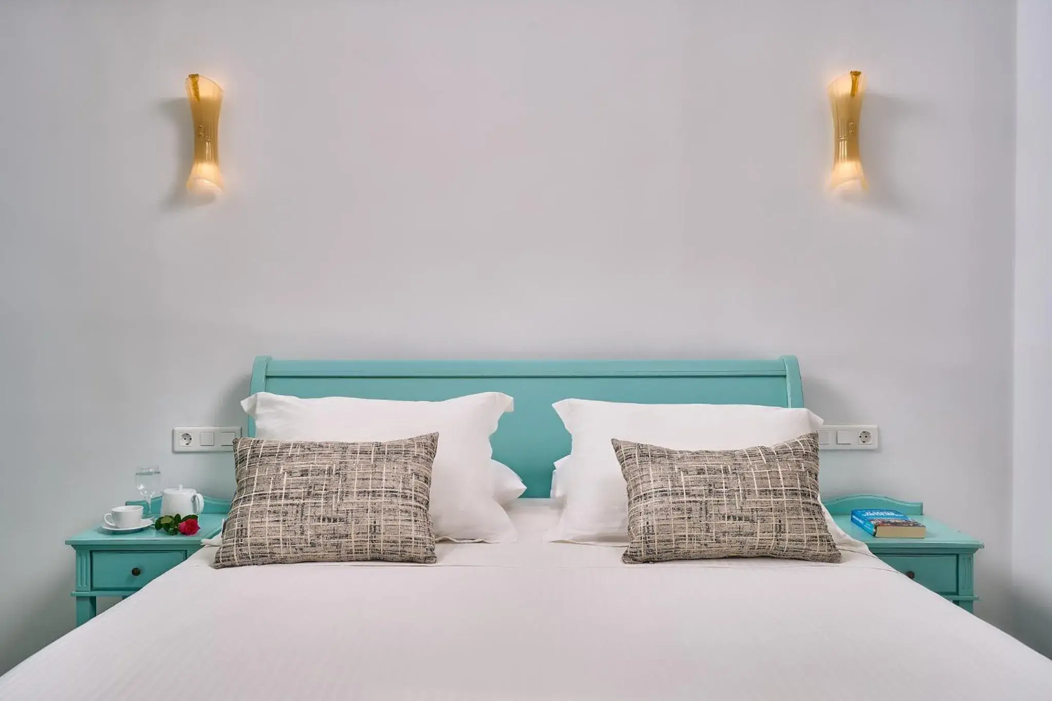 Bed in Arte & Mare Elia Luxury Suites and Villas Bed in Arte & Mare Elia Luxury Suites and Villas