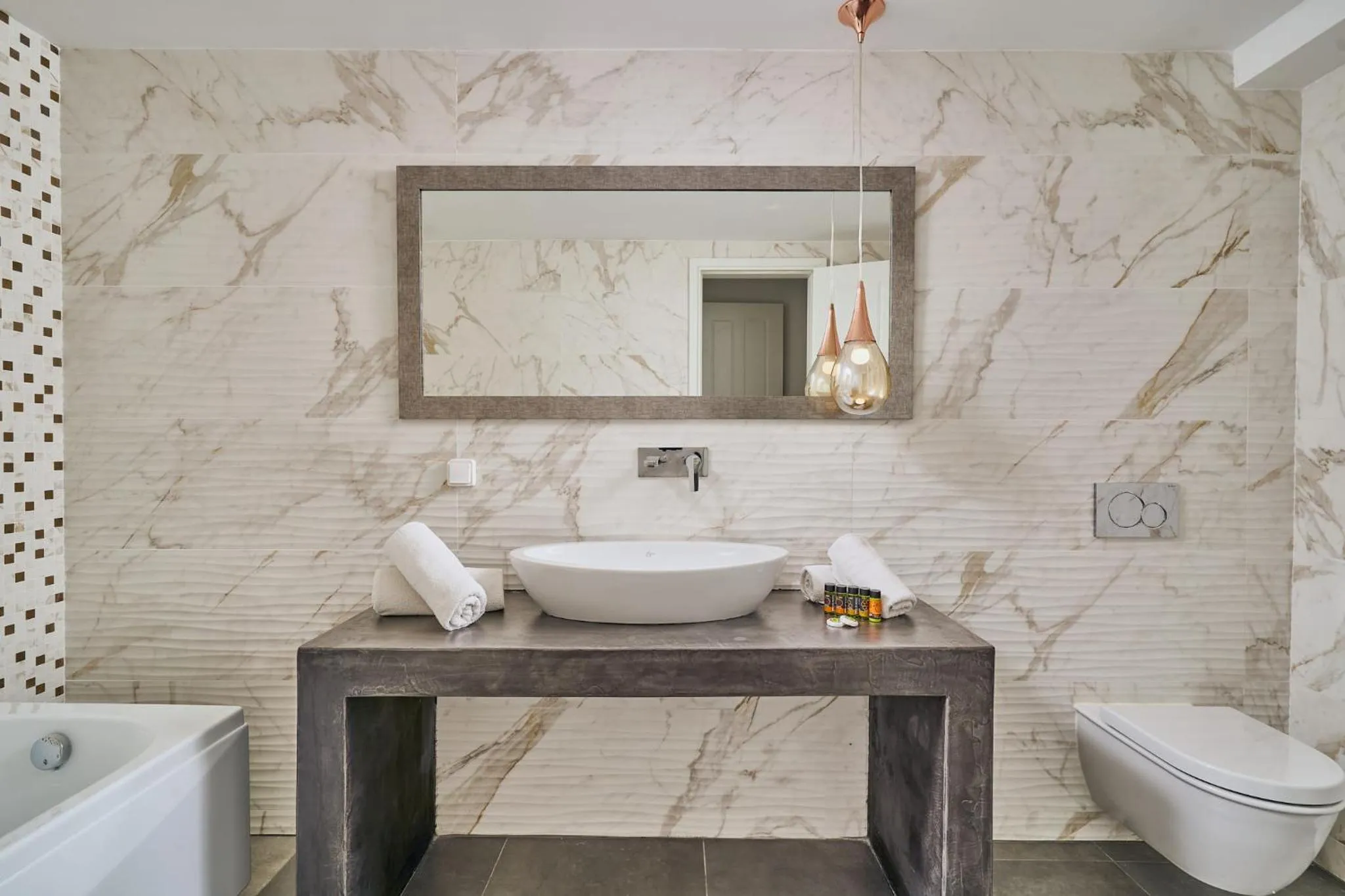 Arte & Mare Elia Luxury Suites and Villas