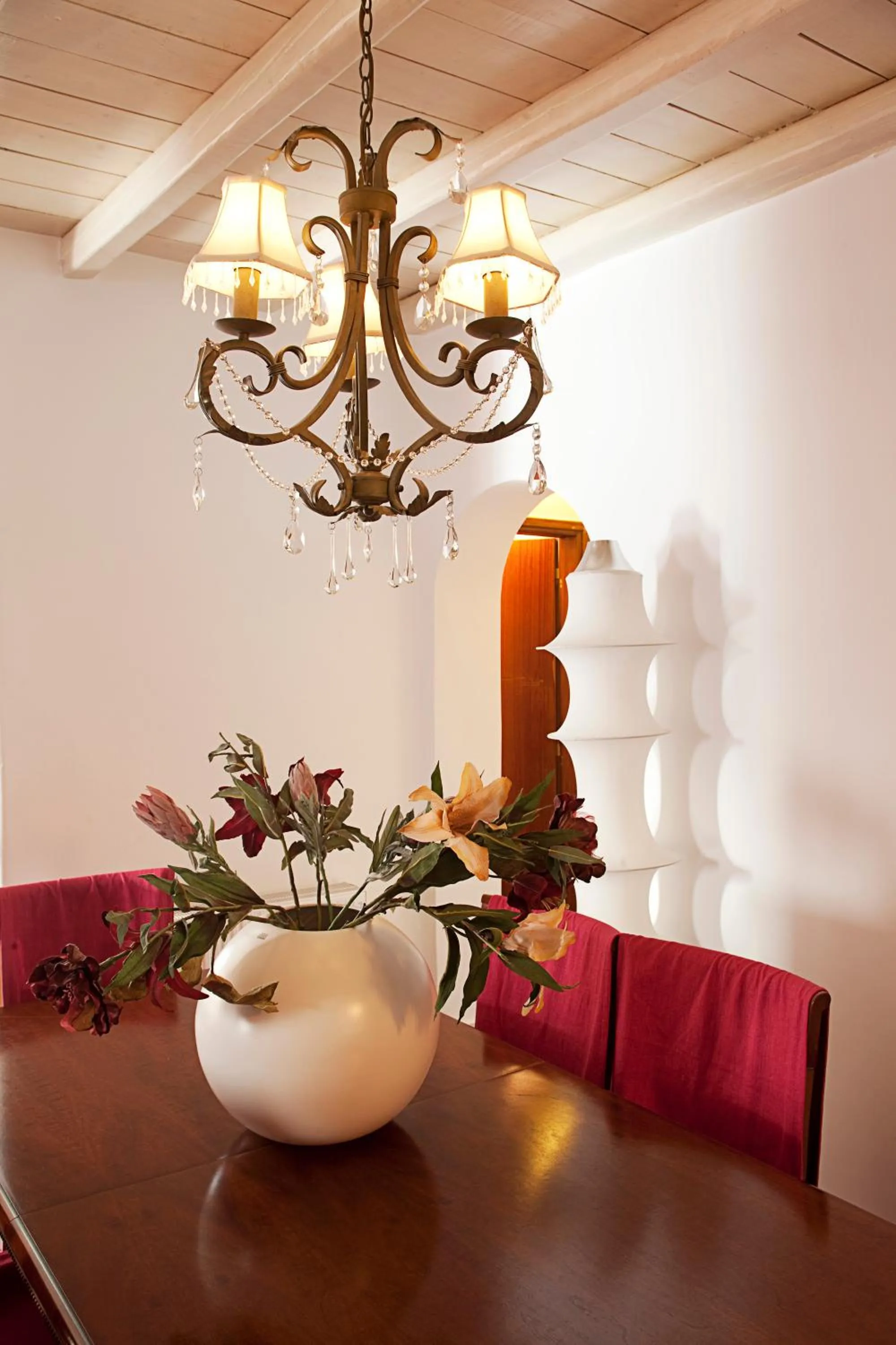 Dining area in Arte & Mare Elia Luxury Suites and Villas