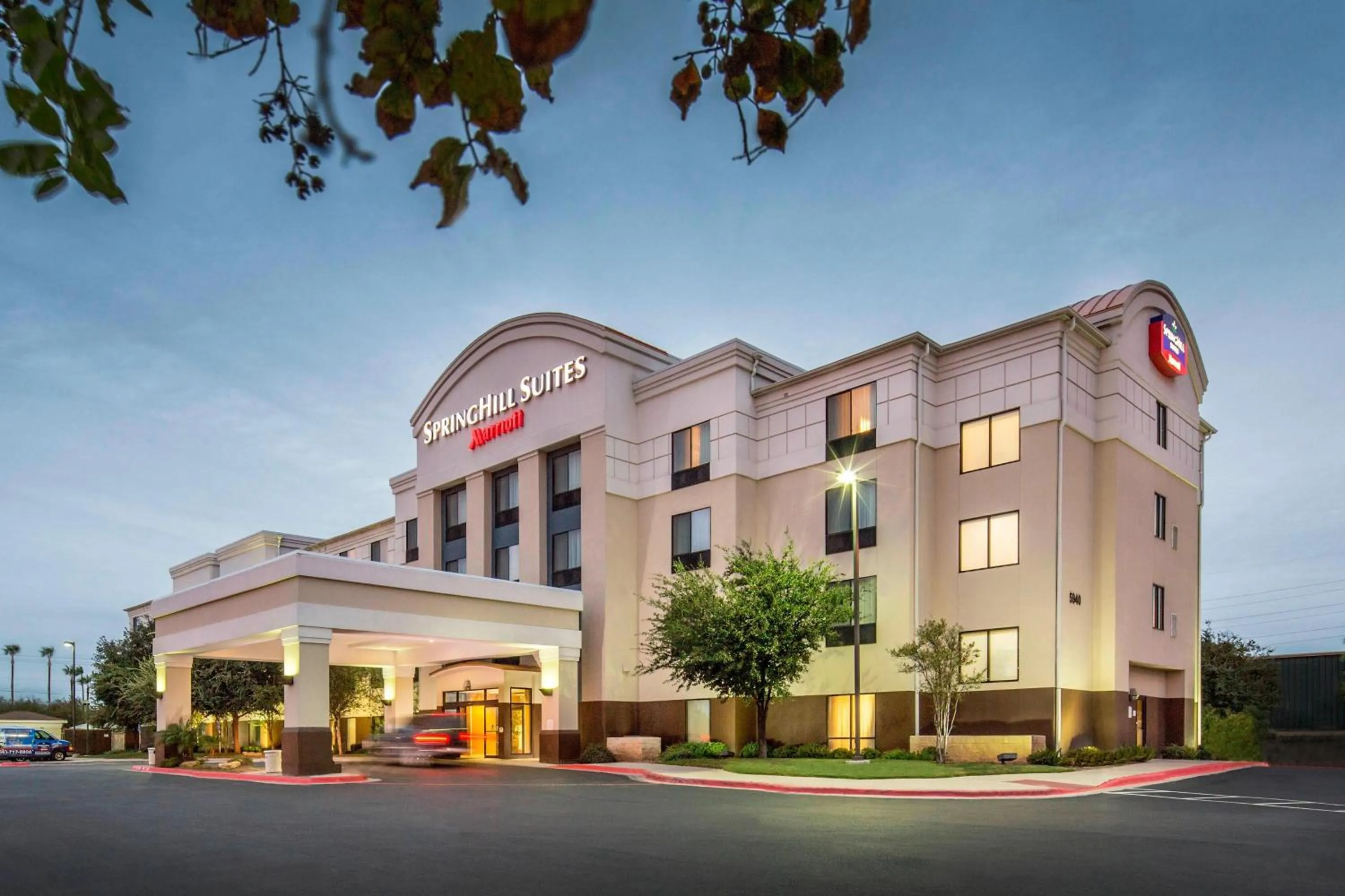 Property building in SpringHill Suites by Marriott Laredo