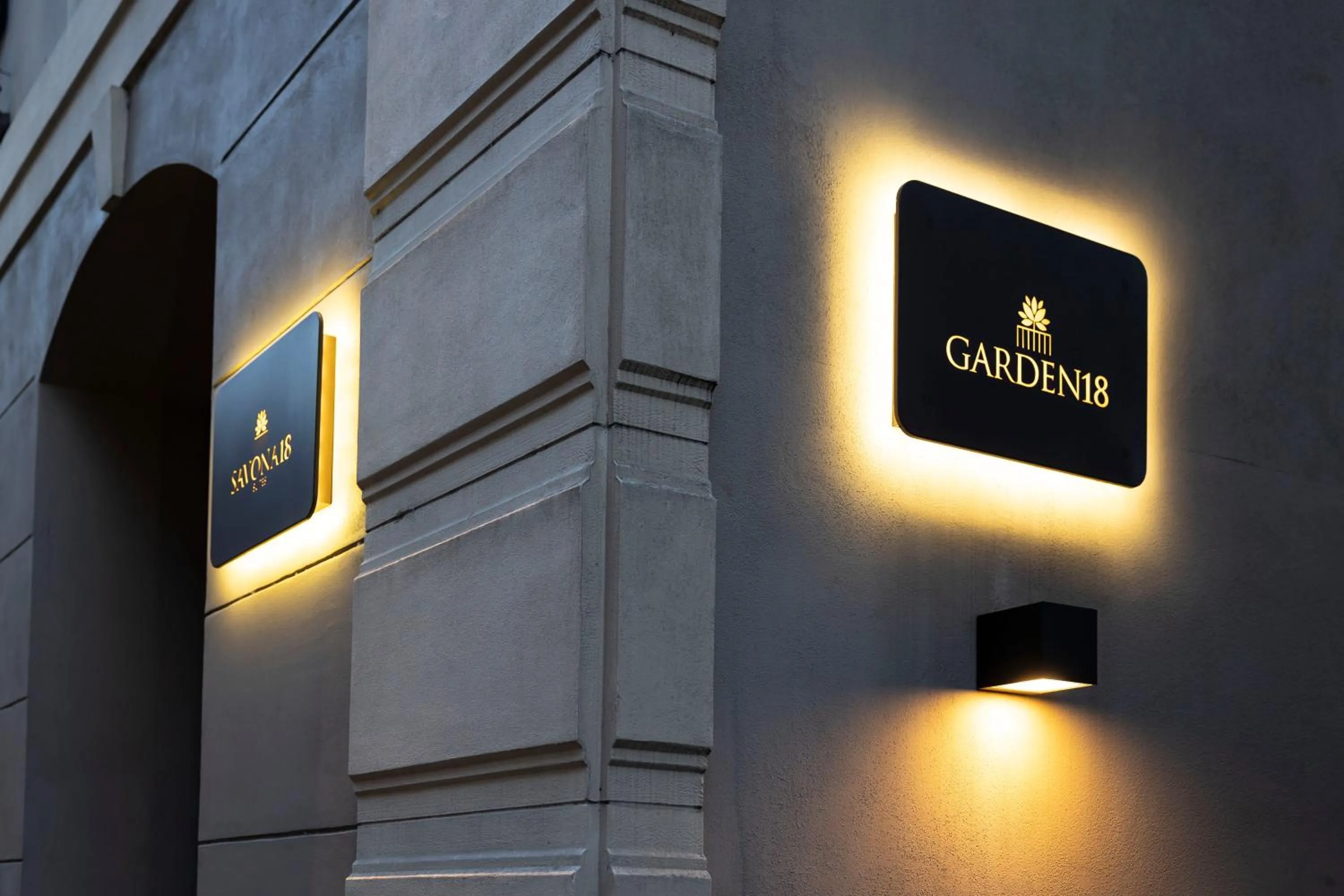 Property building in Savona 18 Suites