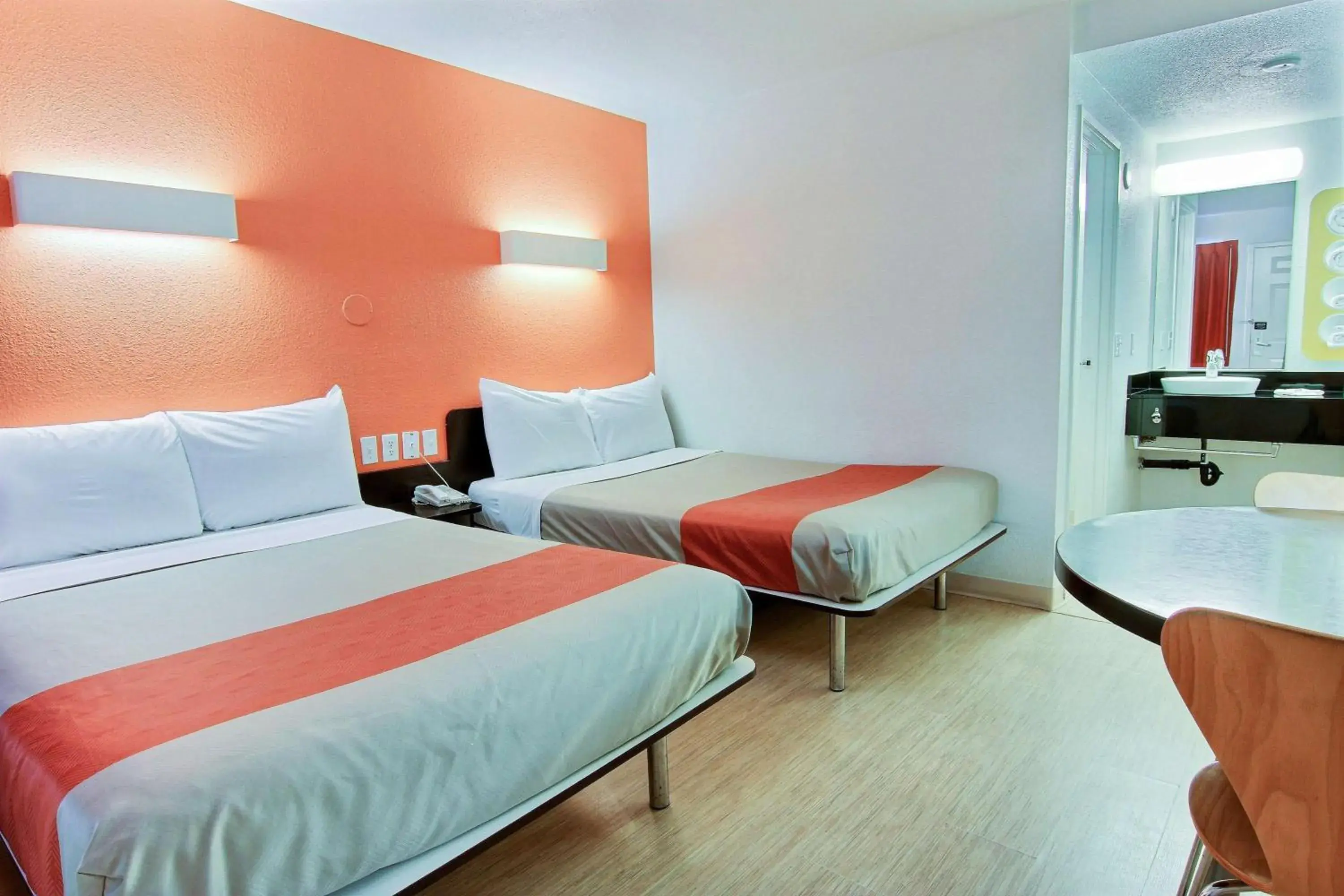 Photo of the whole room, Bed in Motel 6-Corpus Christi, TX - East - North Padre Island Photo of the whole room, Bed in Motel 6-Corpus Christi, TX - East - North Padre Island