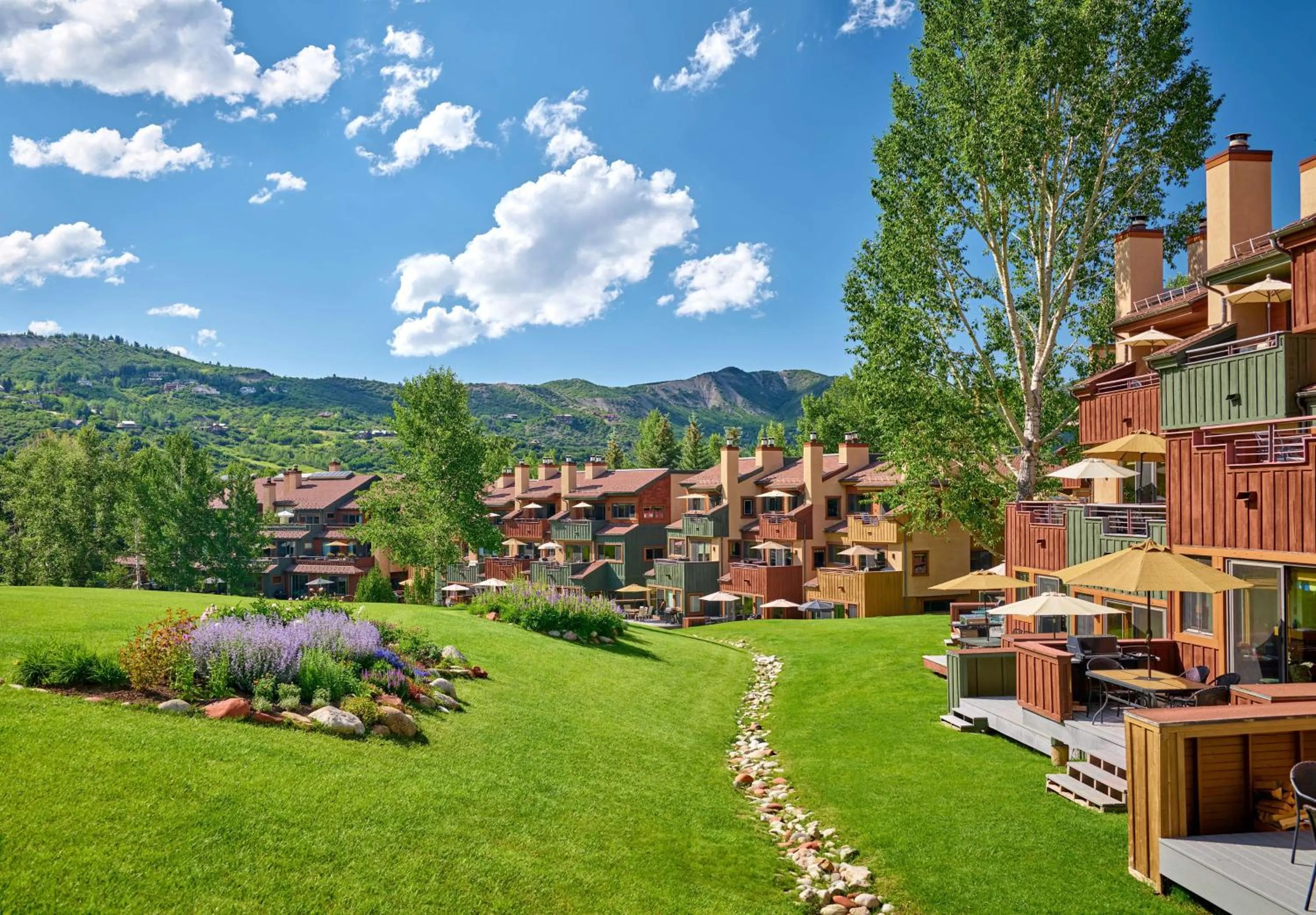 Property building in Villas at Snowmass CLub
