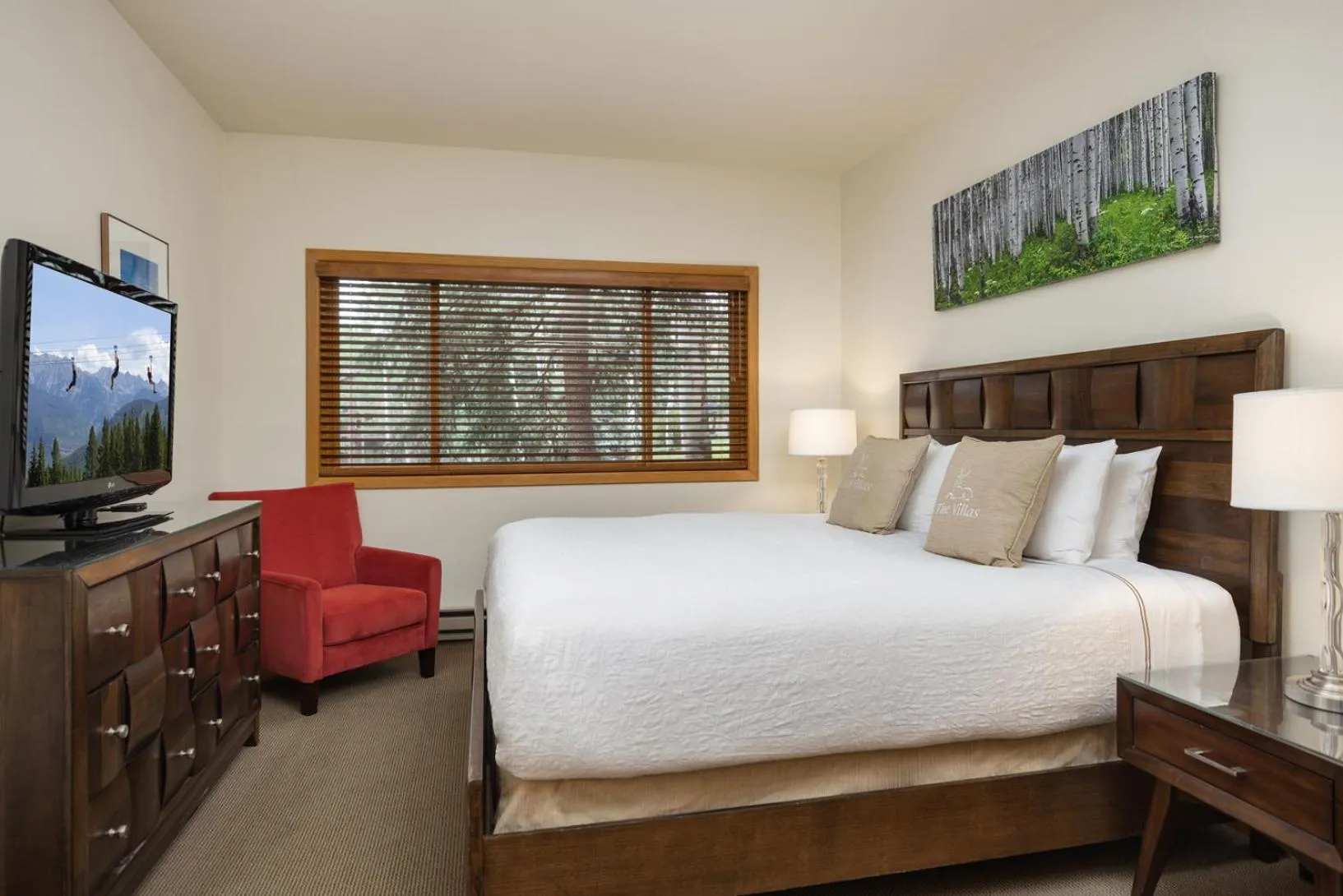 Bed in Villas at Snowmass CLub