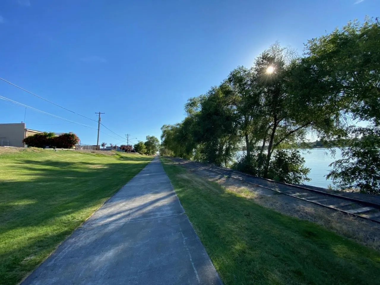 Natural landscape in Lakeside Motel