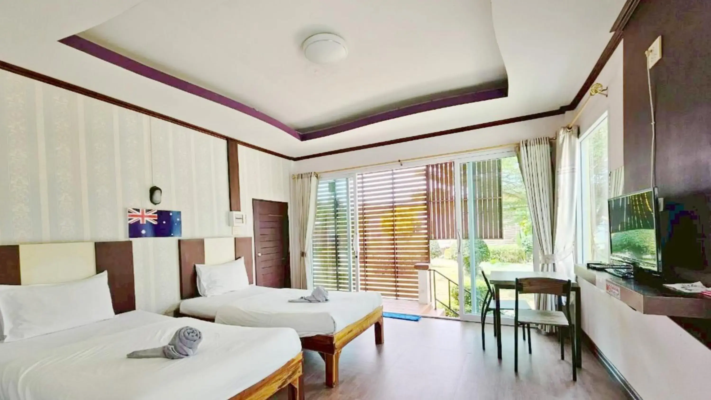 Bed in Lake Terrace Resort Bed in Lake Terrace Resort