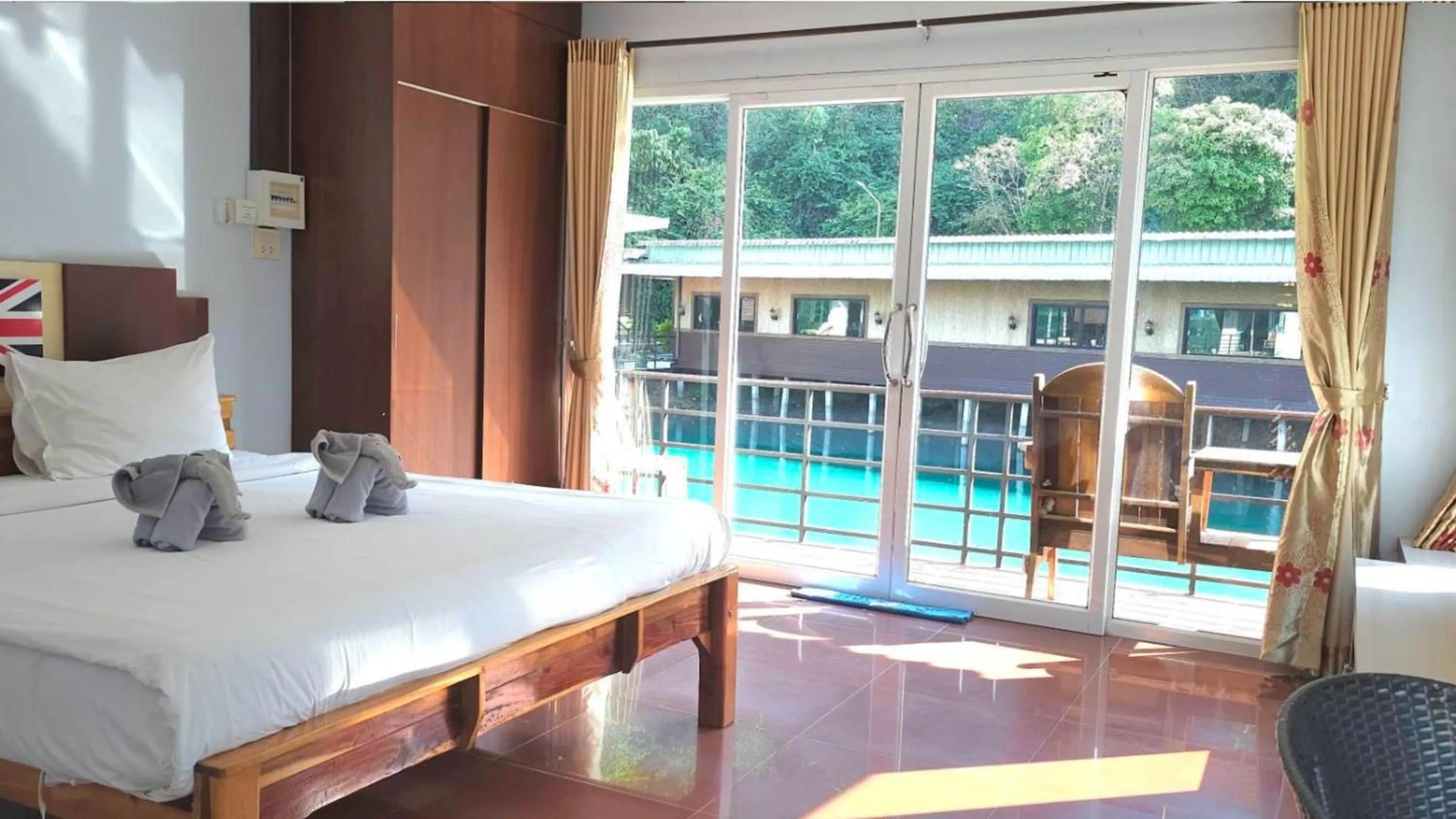 Bed in Lake Terrace Resort