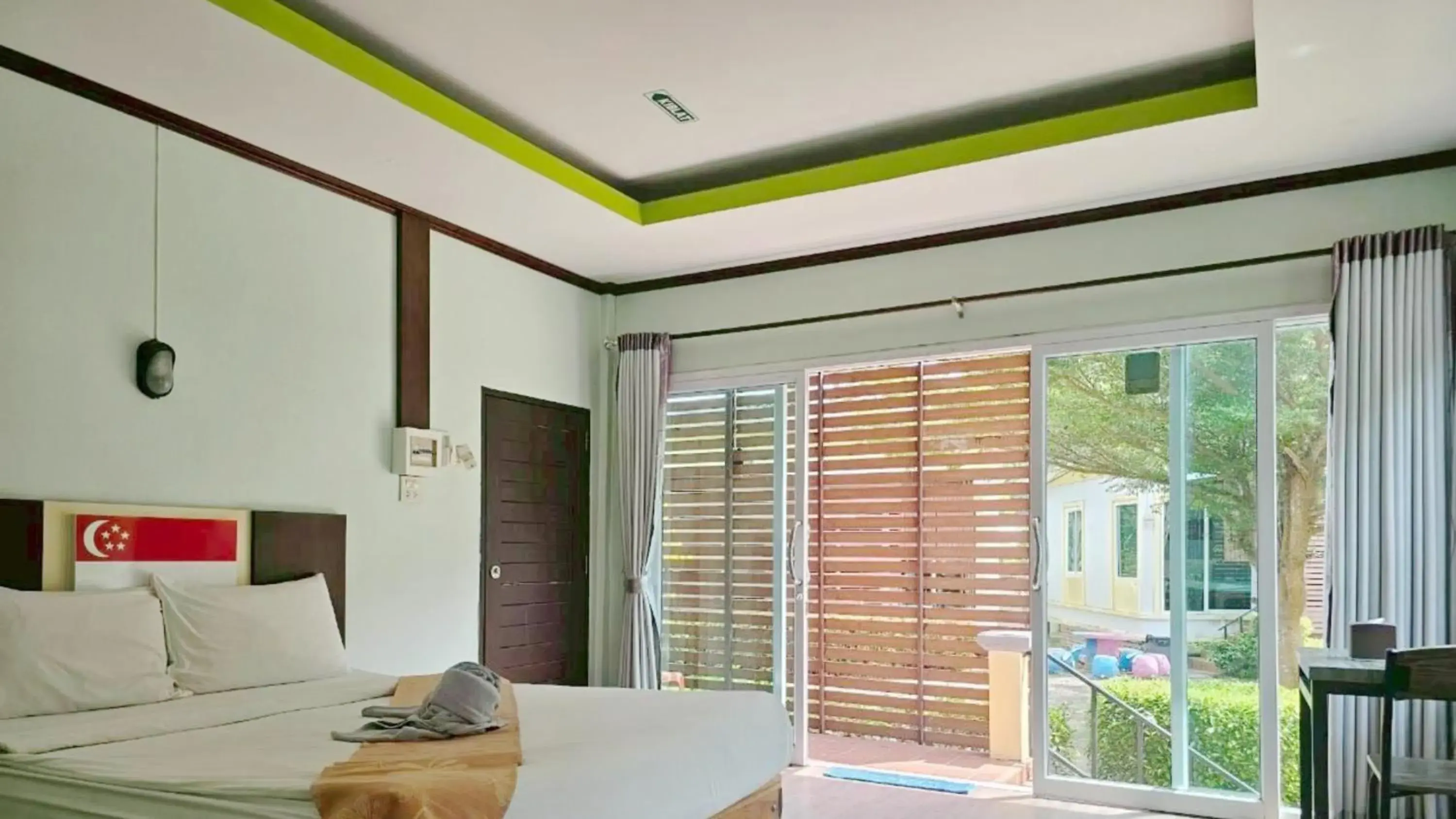 Bed in Lake Terrace Resort Bed in Lake Terrace Resort