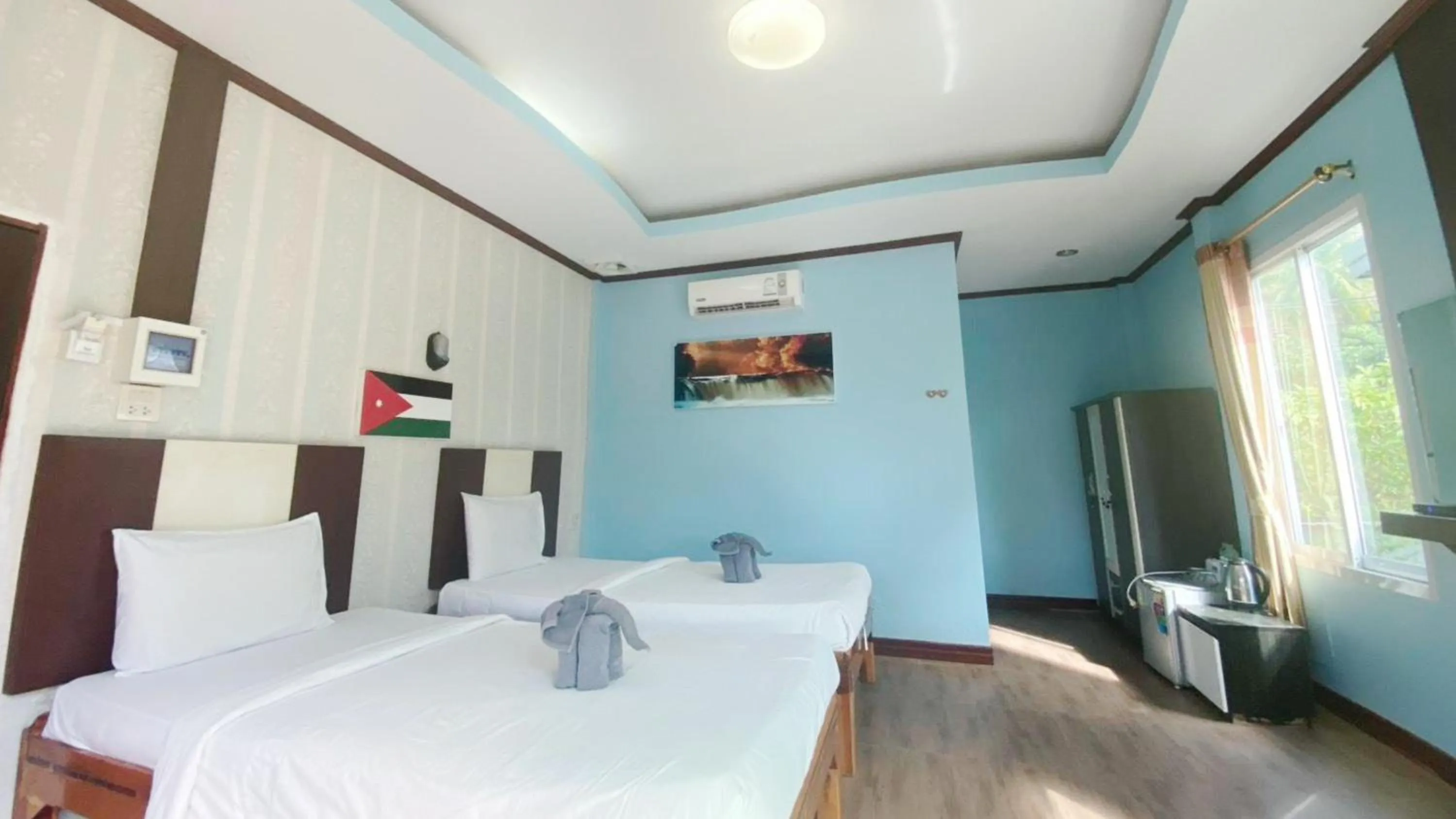 Bed in Lake Terrace Resort