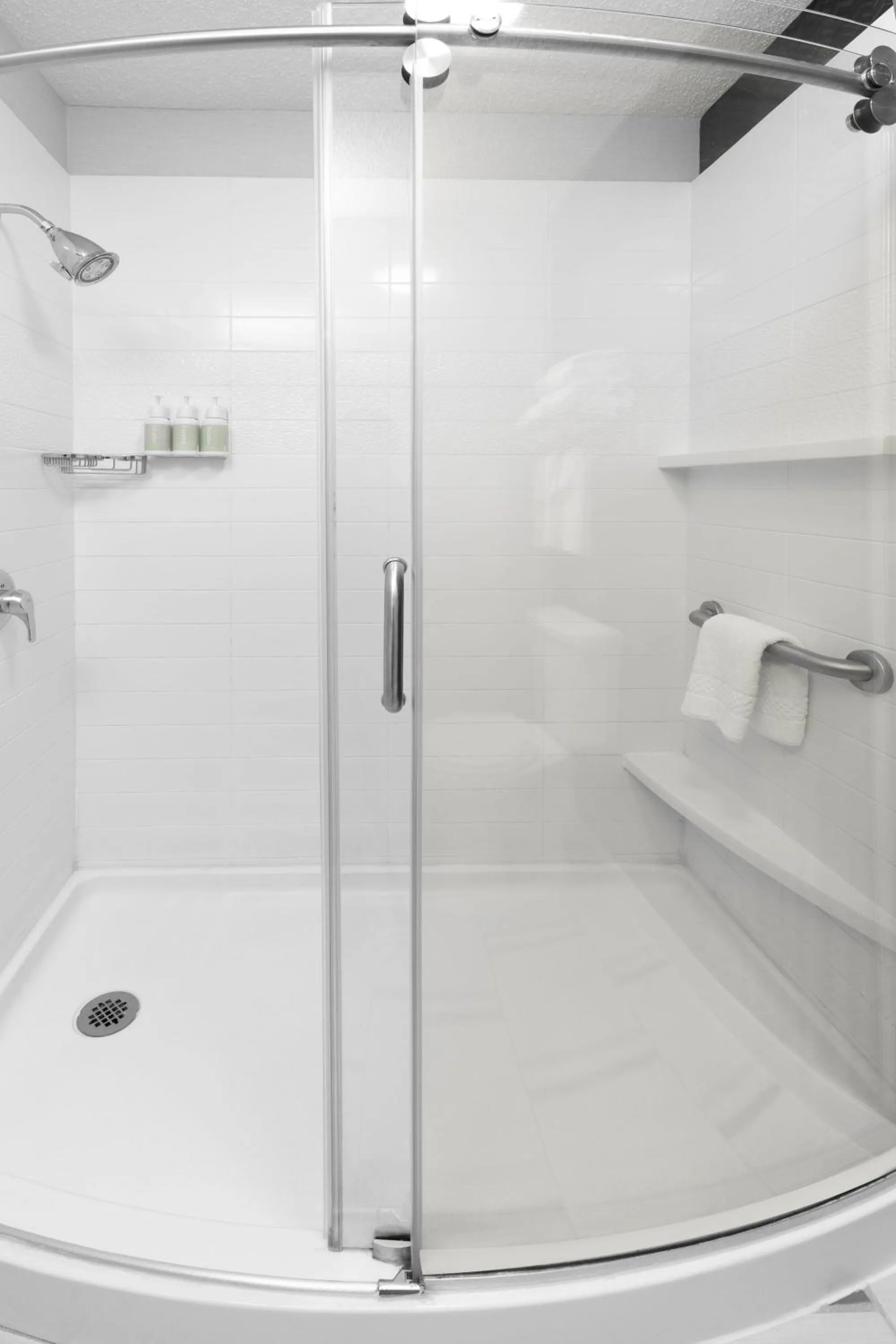 Bathroom in Fairfield Inn & Suites by Marriott Frankenmuth