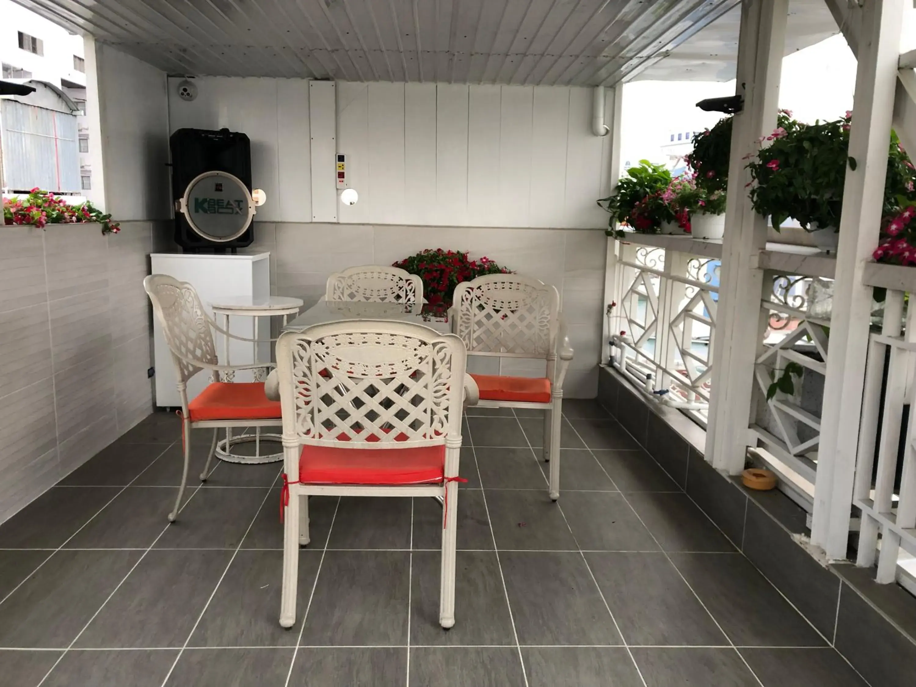 Full House Hostel Full House Hostel