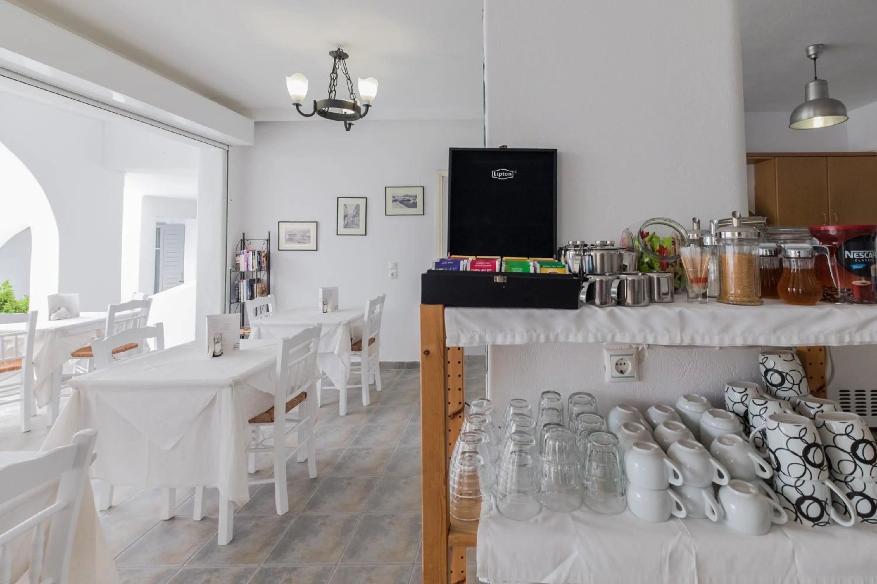 Restaurant/places to eat in Joseph Studios