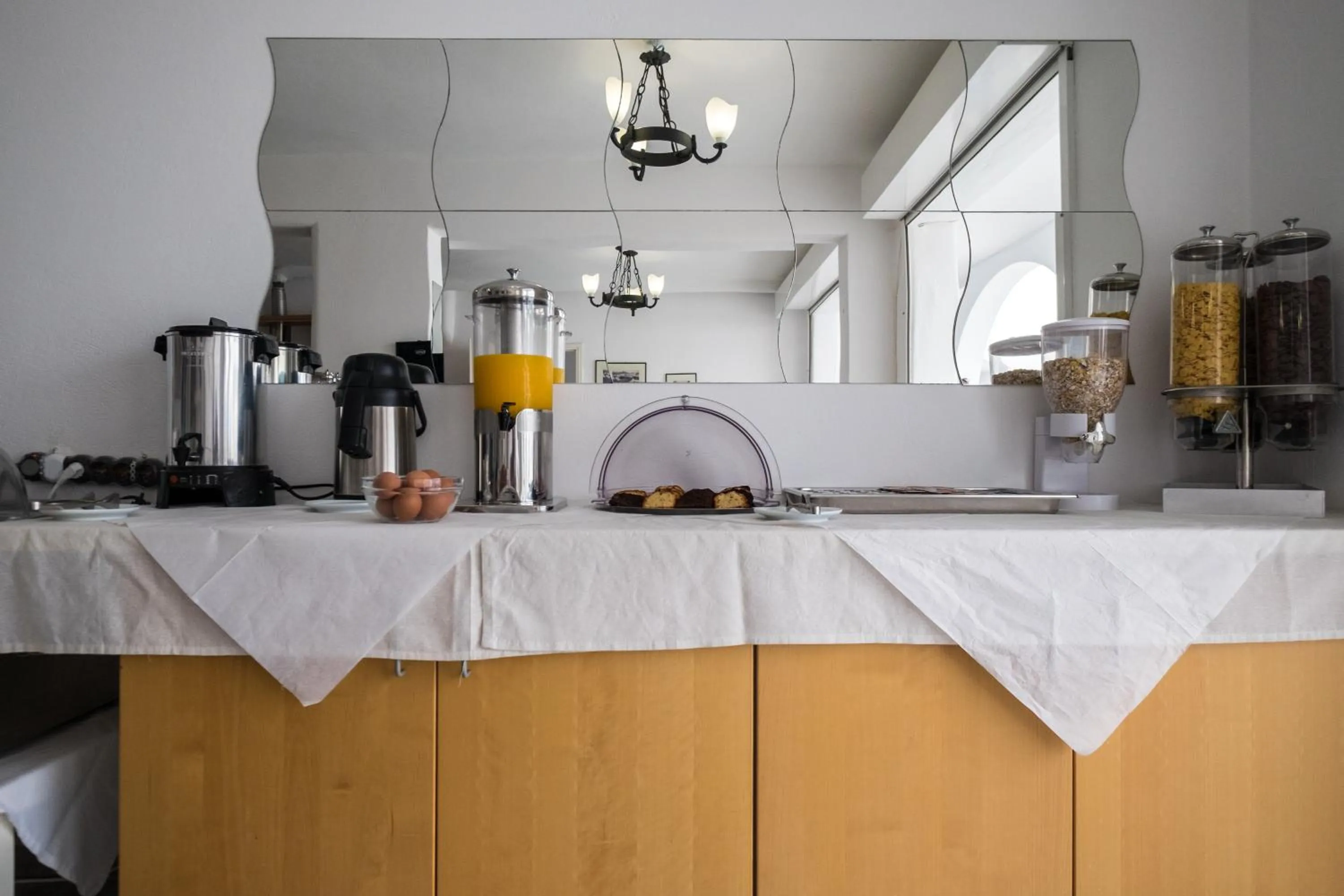 Food and drinks in Joseph Studios