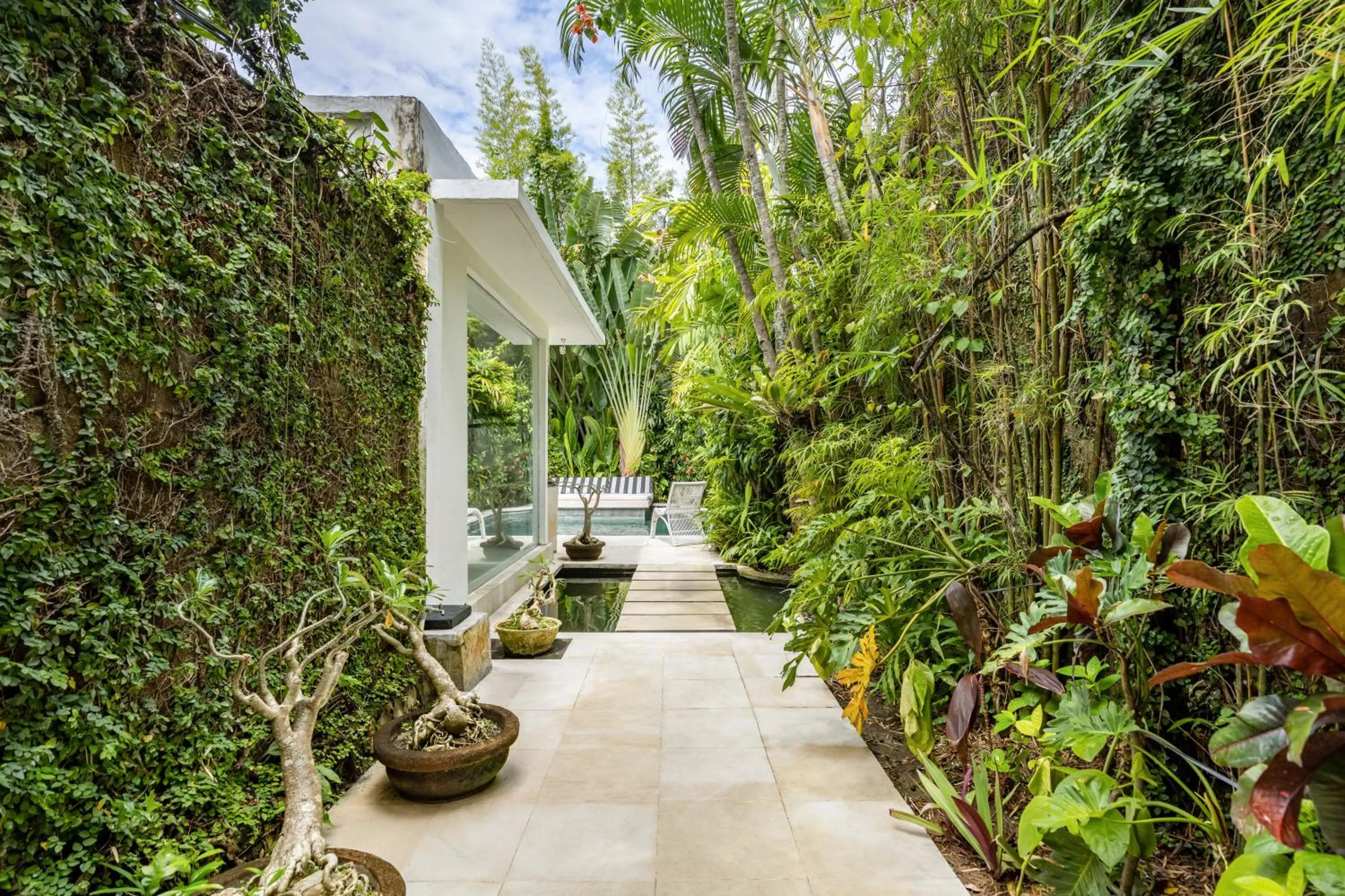 Facade/entrance in Esha Villa Drupadi Seminyak