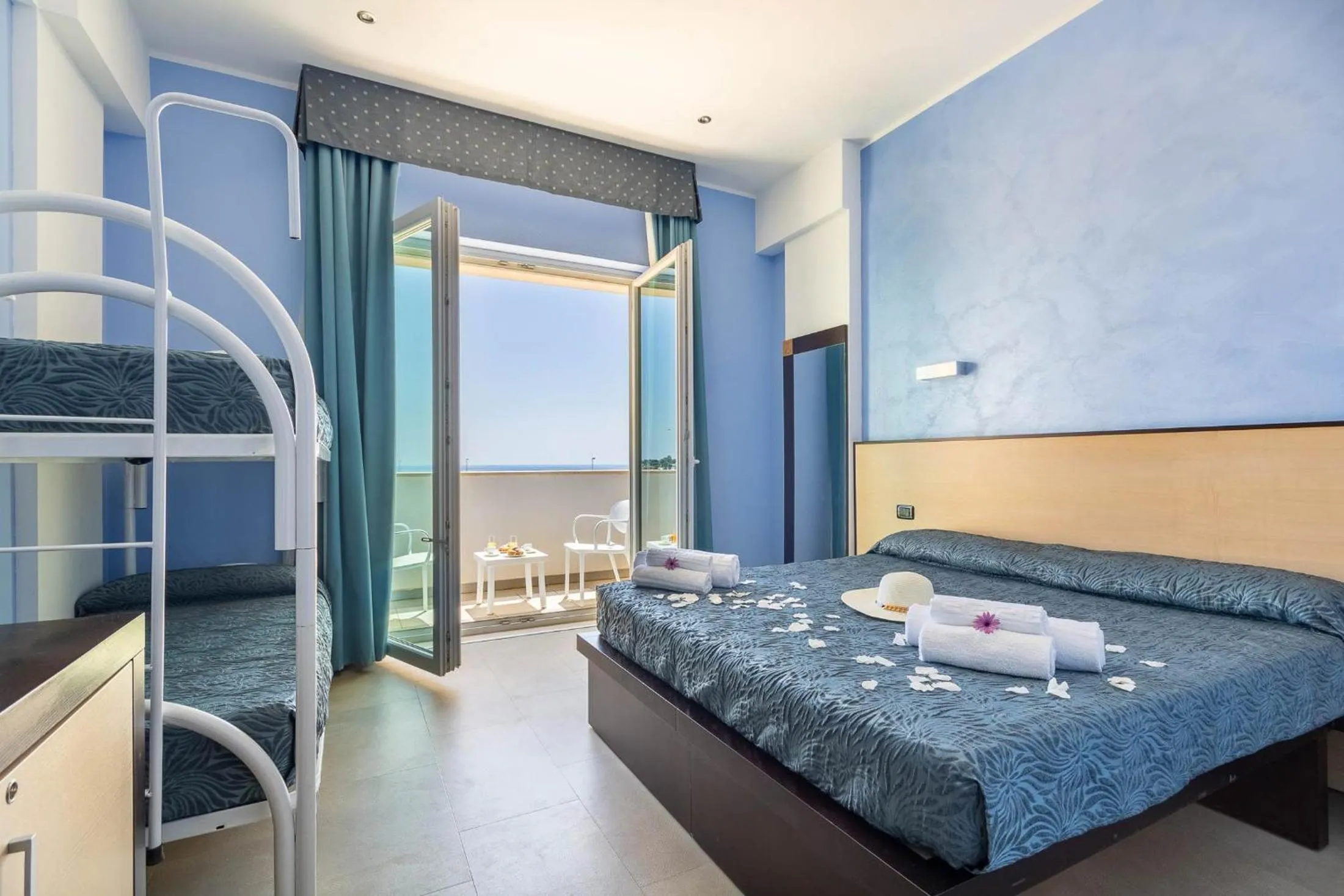 View (from property/room), Bed in Jonico Hotel