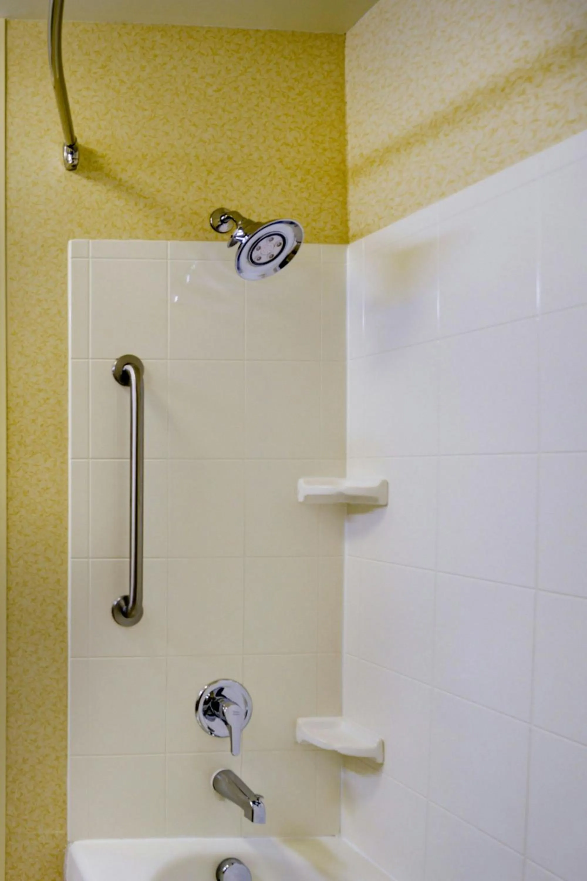 Bathroom in Fairfield Inn & Suites Warner Robins