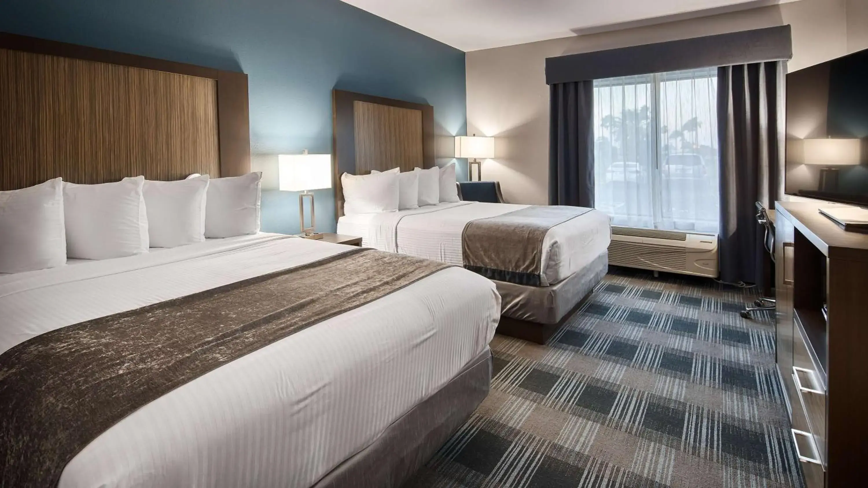 Queen Room with Two Queen Beds - Non-Smoking in Best Western Town Center Inn Queen Room with Two Queen Beds - Non-Smoking in Best Western Town Center Inn