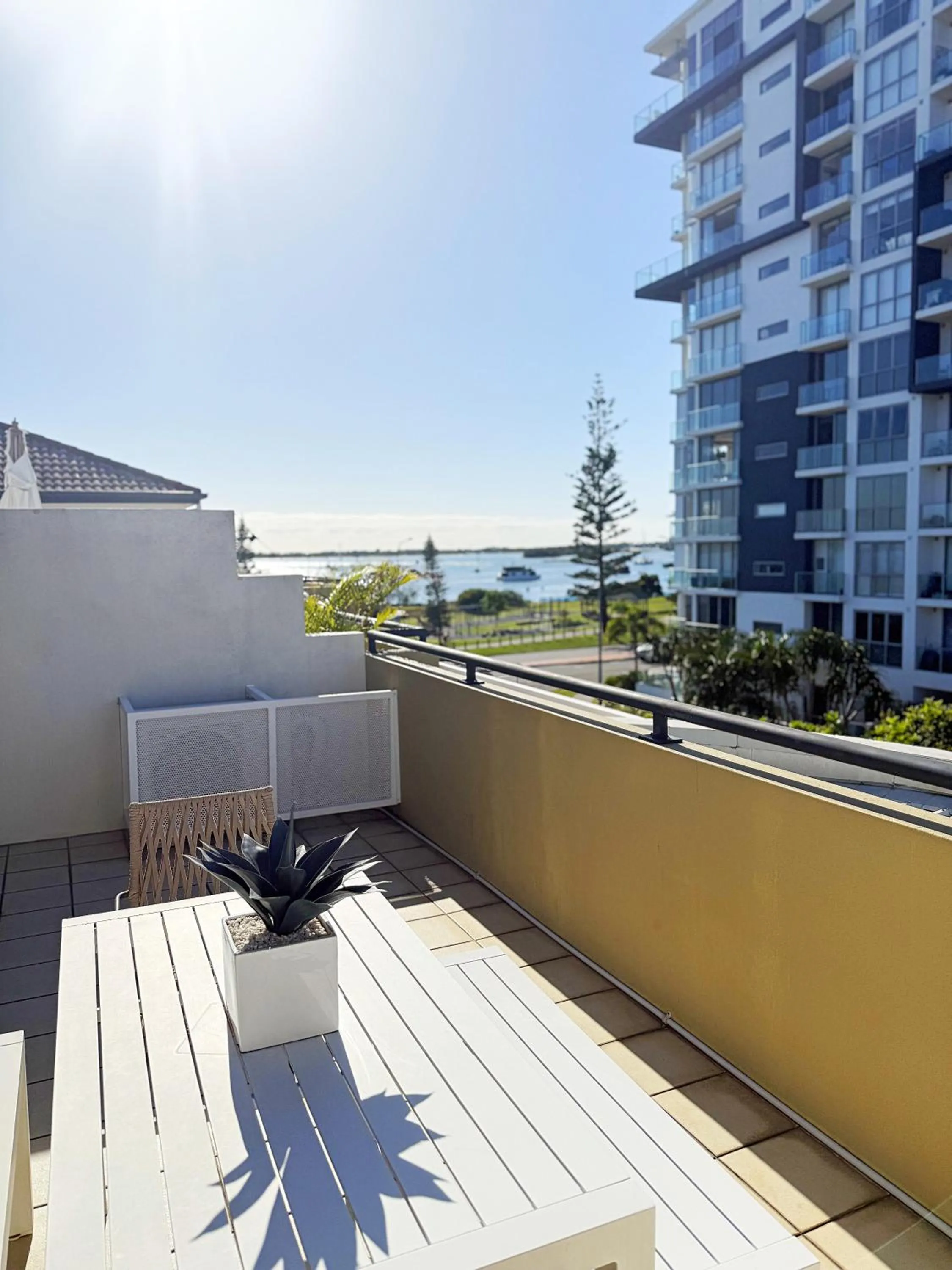 Patio in Sandcastles On The Broadwater