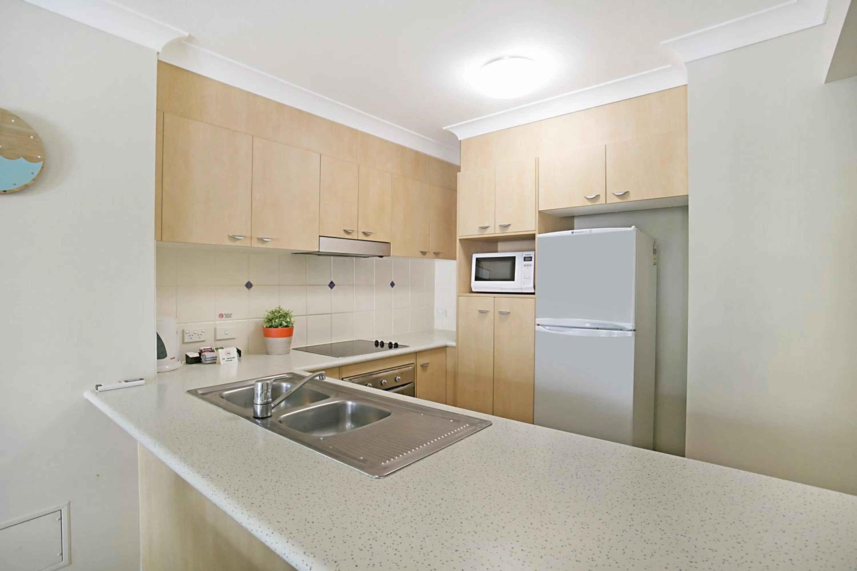 Coffee/tea facilities in Sandcastles On The Broadwater