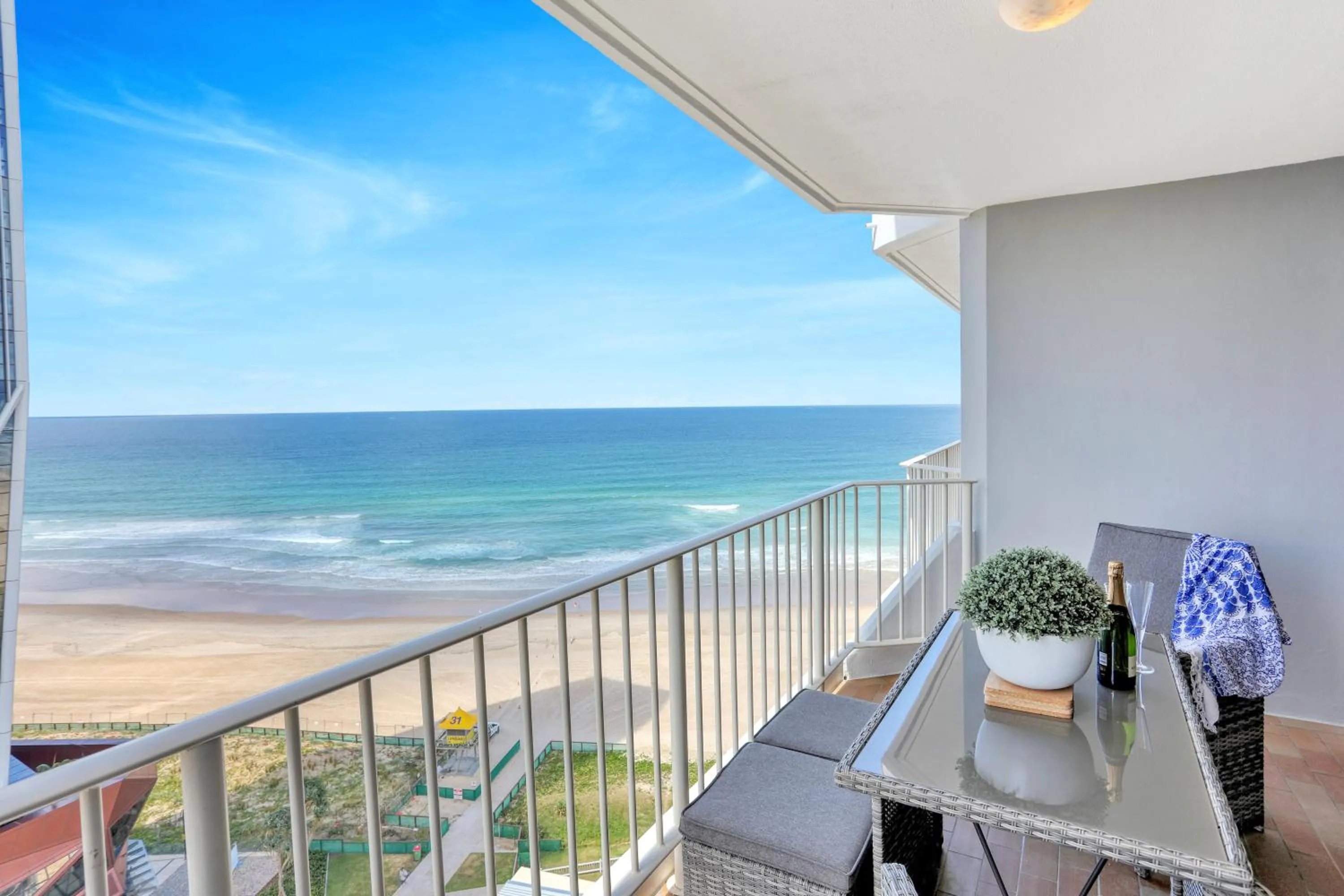 Balcony/Terrace in Breakers North Absolute Beachfront Apartments - Official