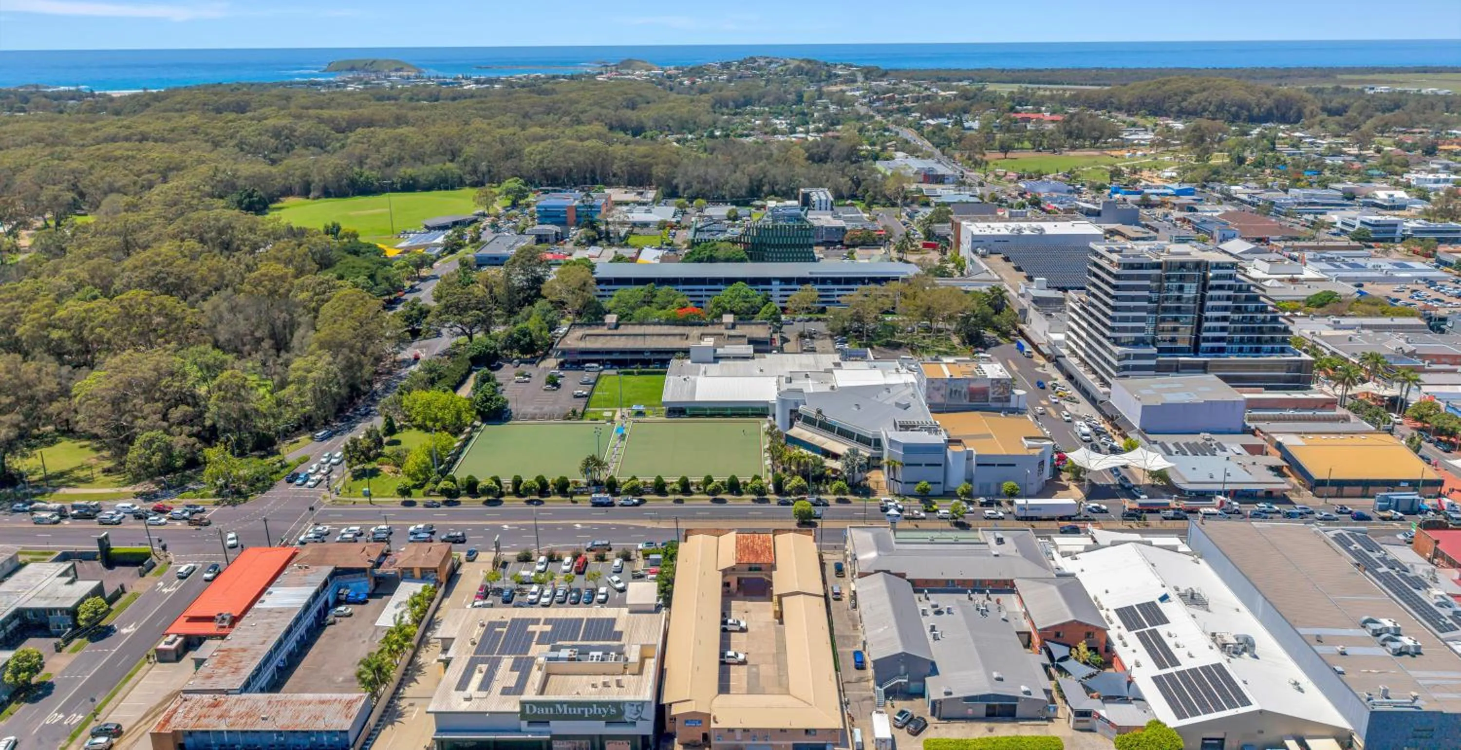 Property building in Bentleigh Motor Inn
