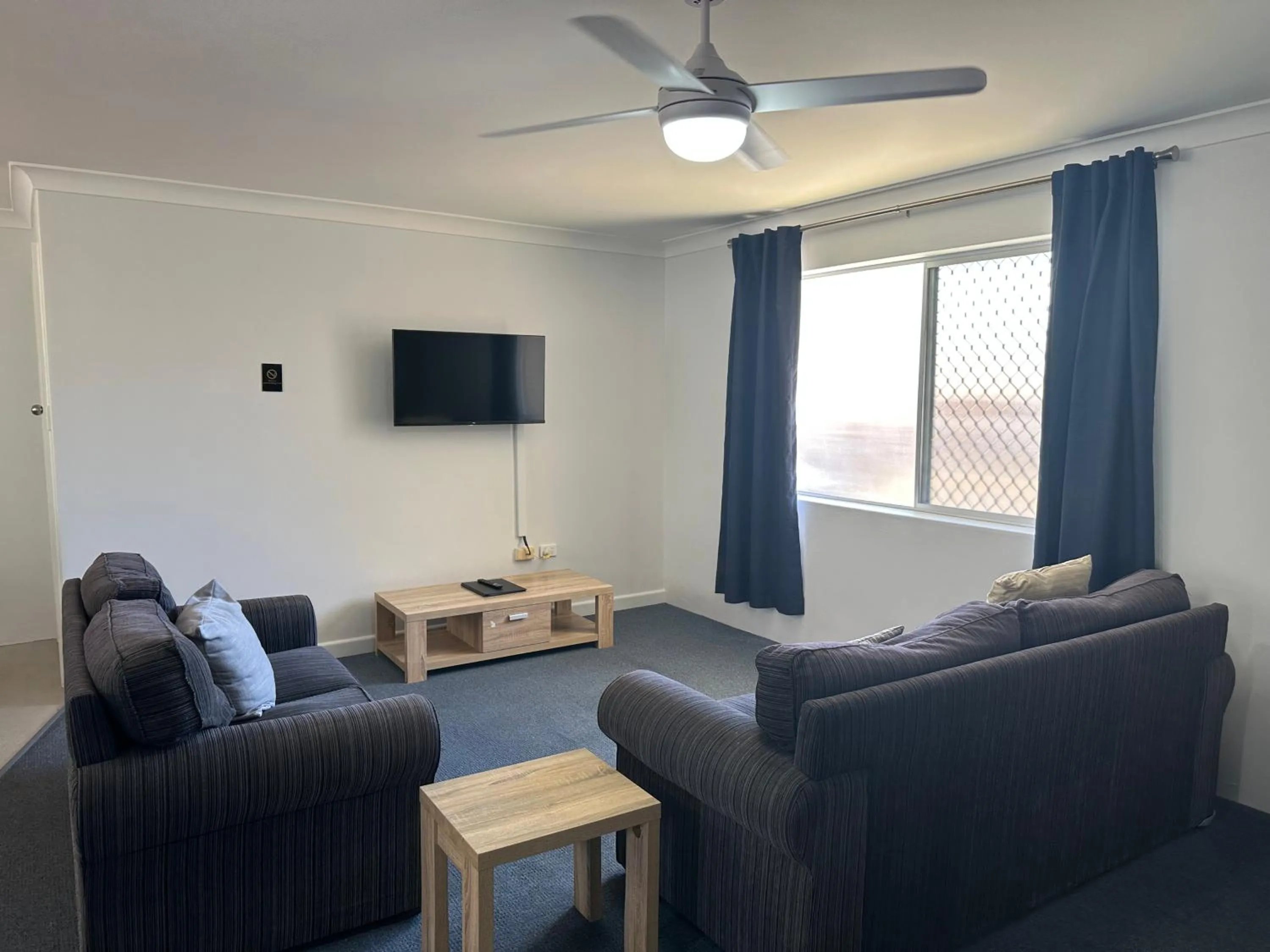 Living room in Bentleigh Motor Inn