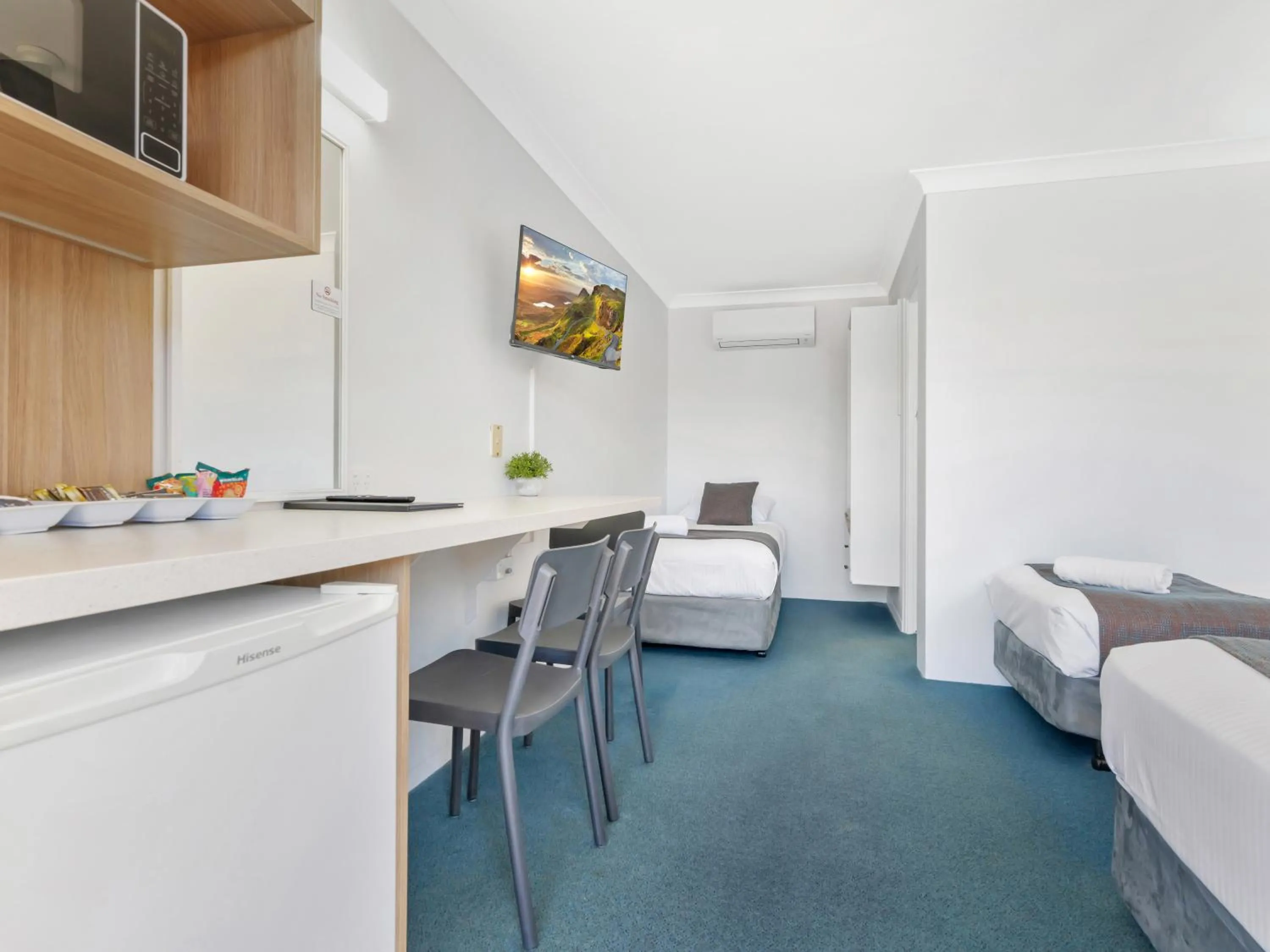 Bedroom, Bed in Bentleigh Motor Inn