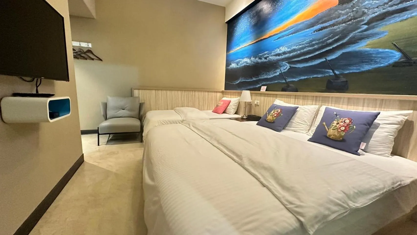 Bed in 夏之戀民宿 可包棟 近金城市區