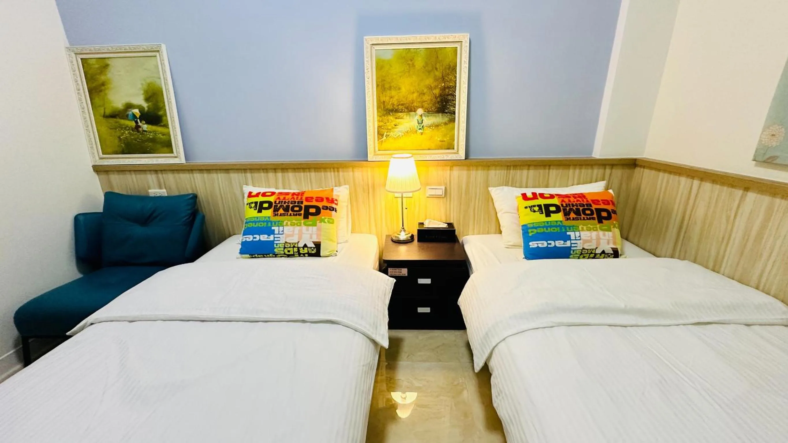 Bed in 夏之戀民宿 可包棟 近金城市區