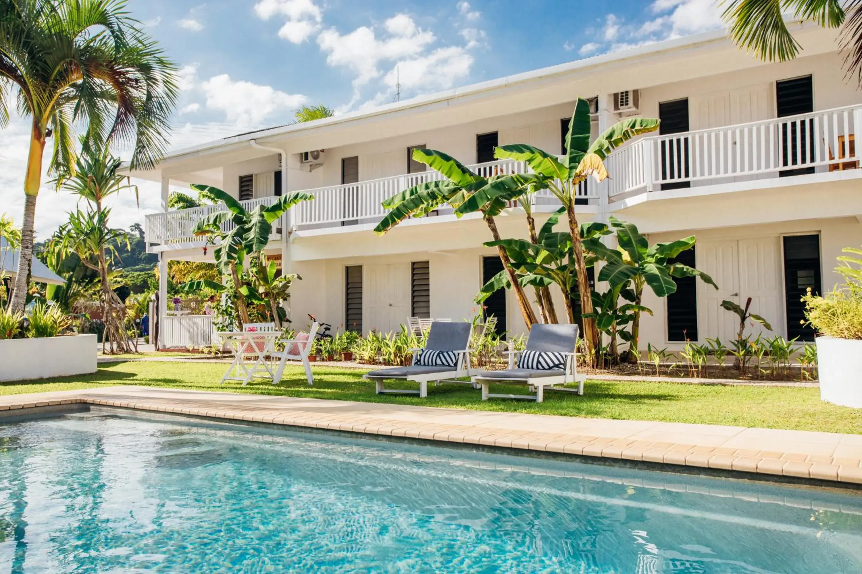 Property building in Tropicana Lagoon Apartments Property building in Tropicana Lagoon Apartments