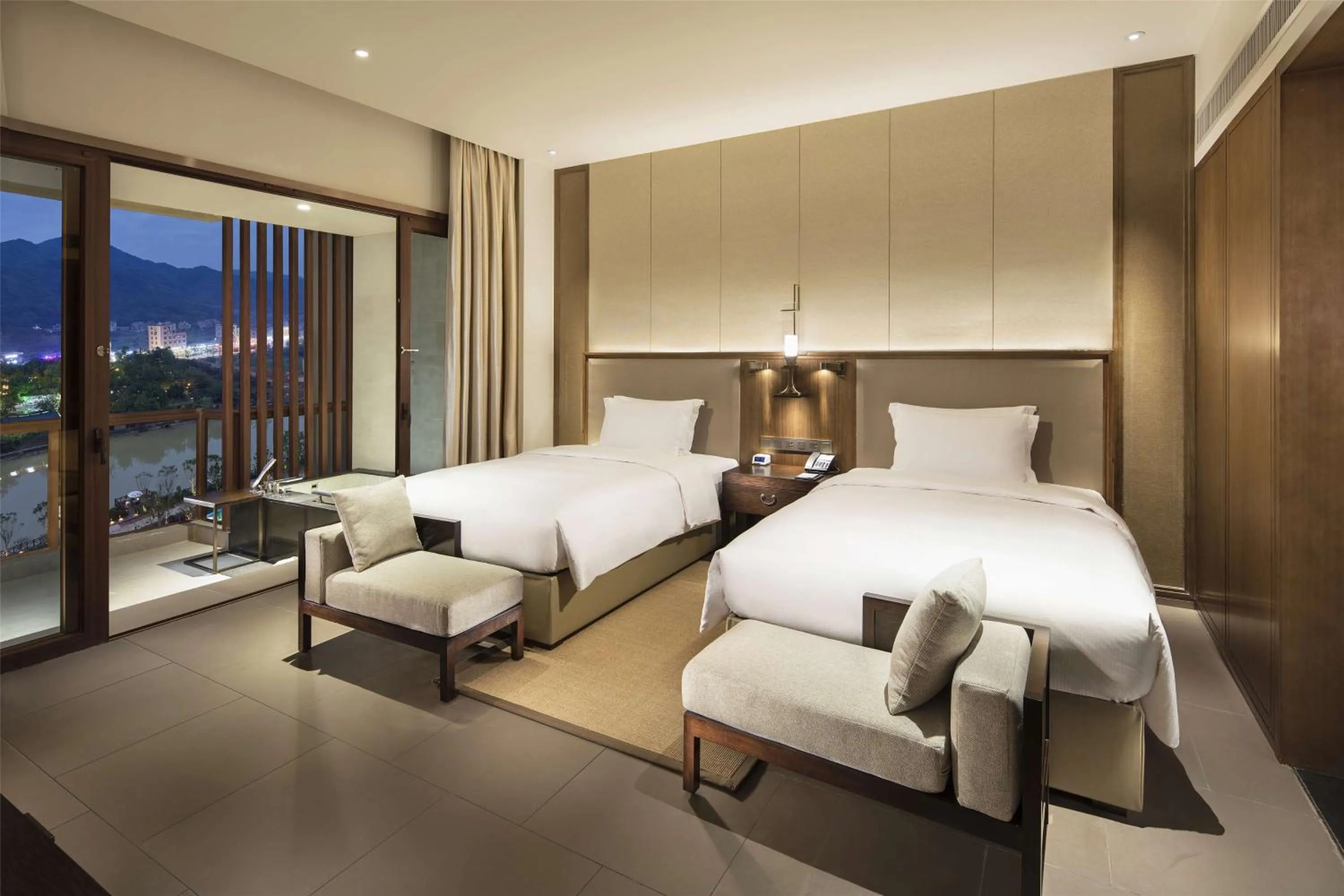Bed in Hilton Huizhou Longmen Resort