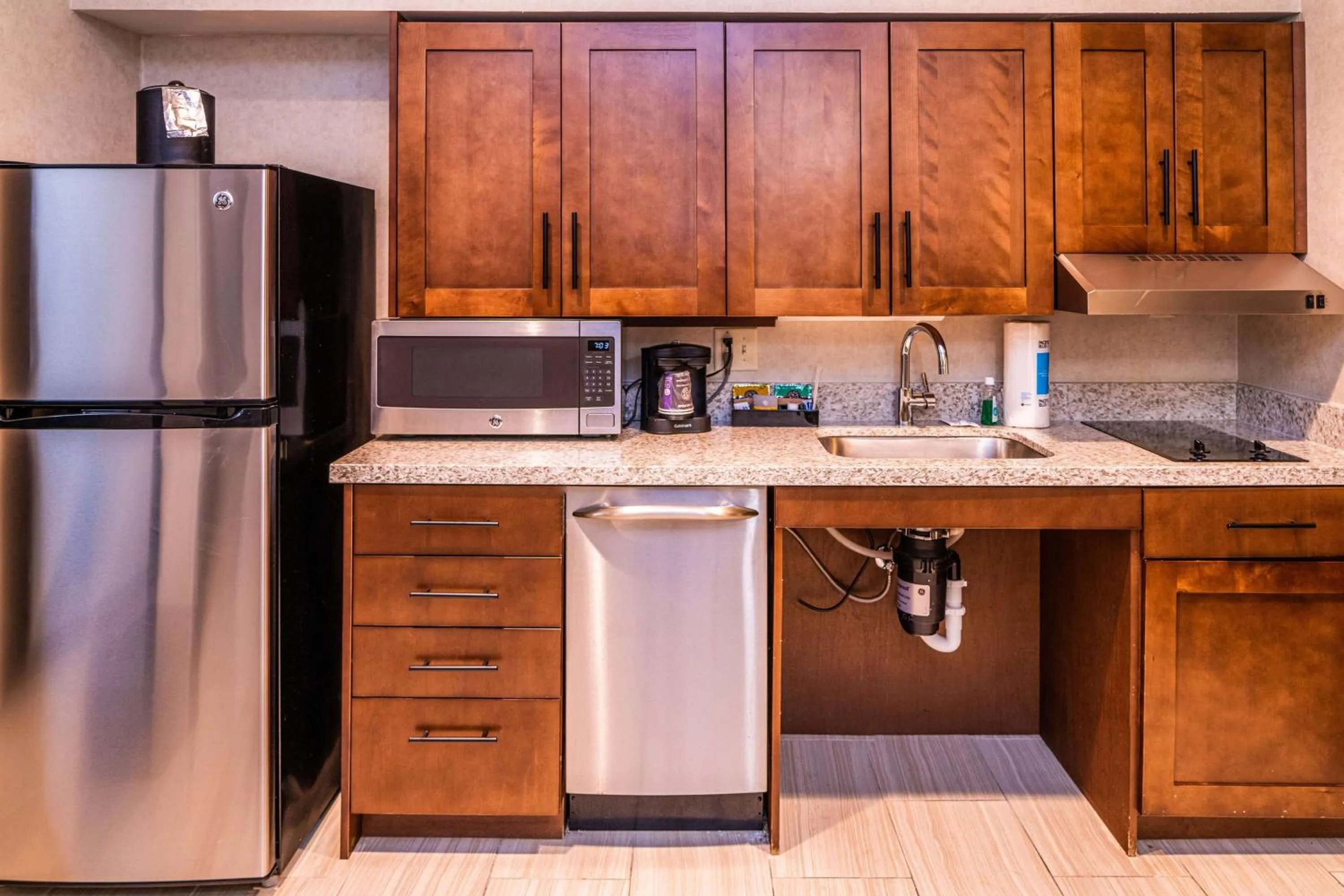 Kitchen or kitchenette in Homewood Suites by Hilton Pleasant Hill Concord