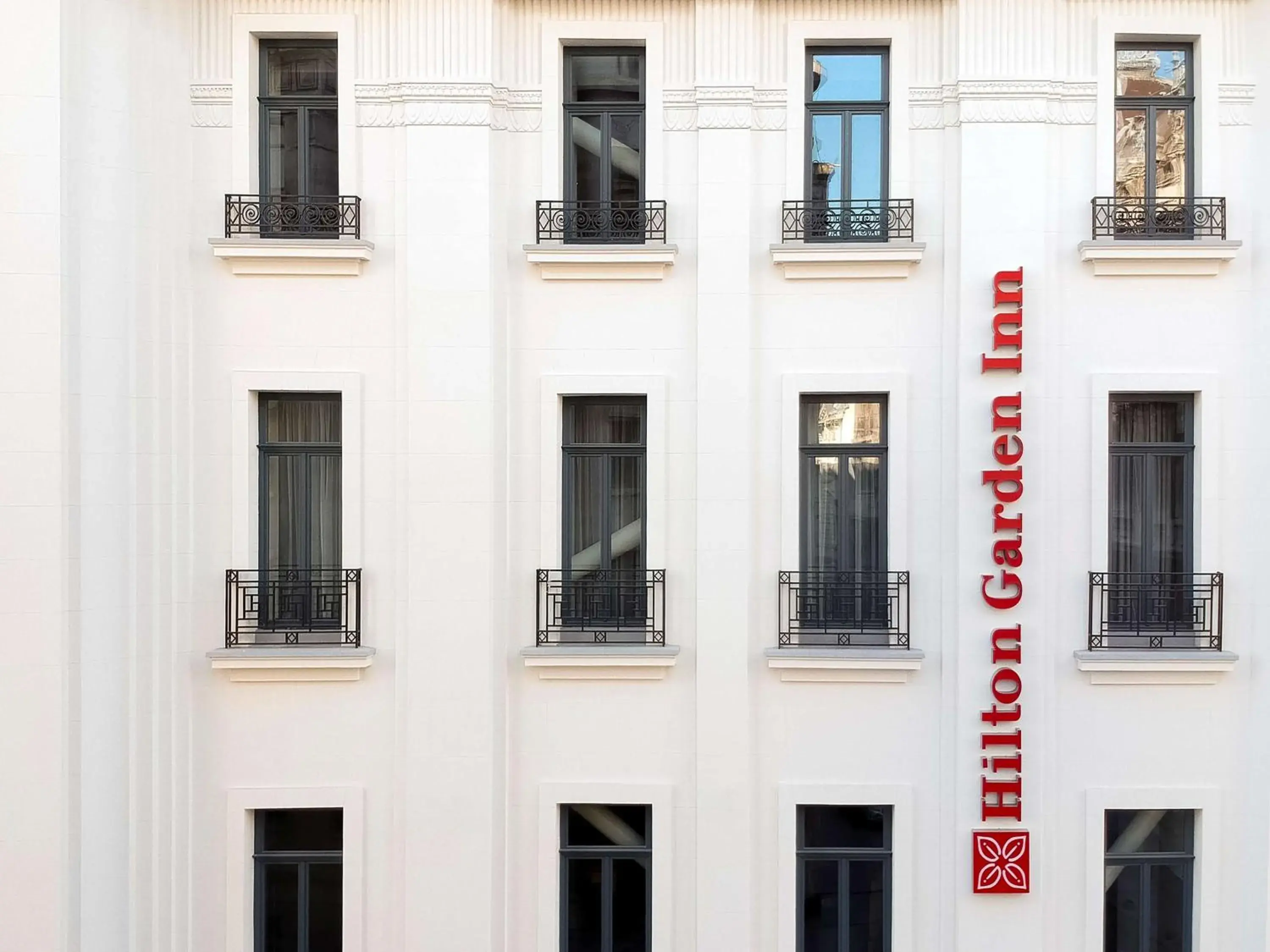 Property building in Hilton Garden Inn Bucharest Old Town Property building in Hilton Garden Inn Bucharest Old Town