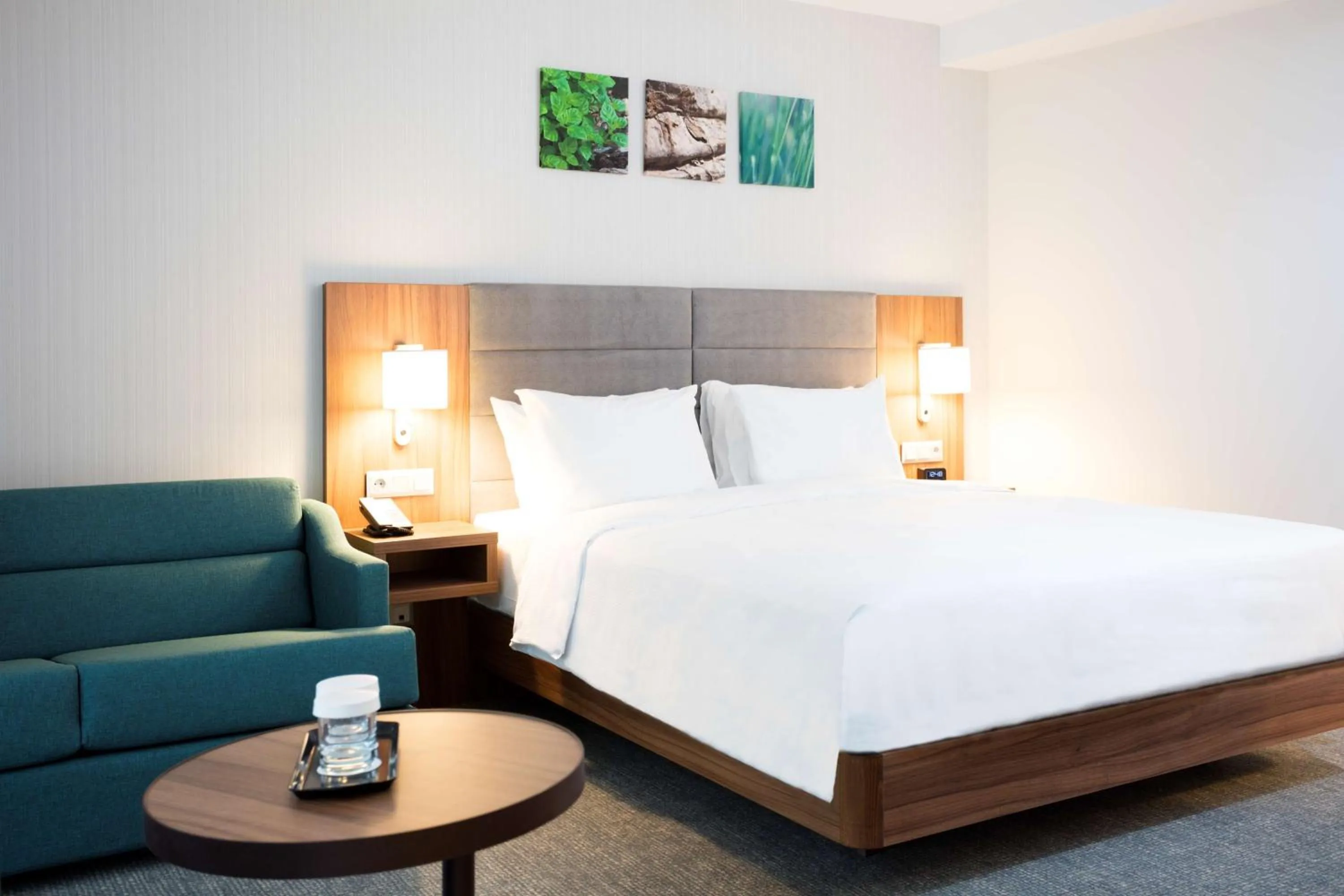 Bed in Hilton Garden Inn Bucharest Old Town