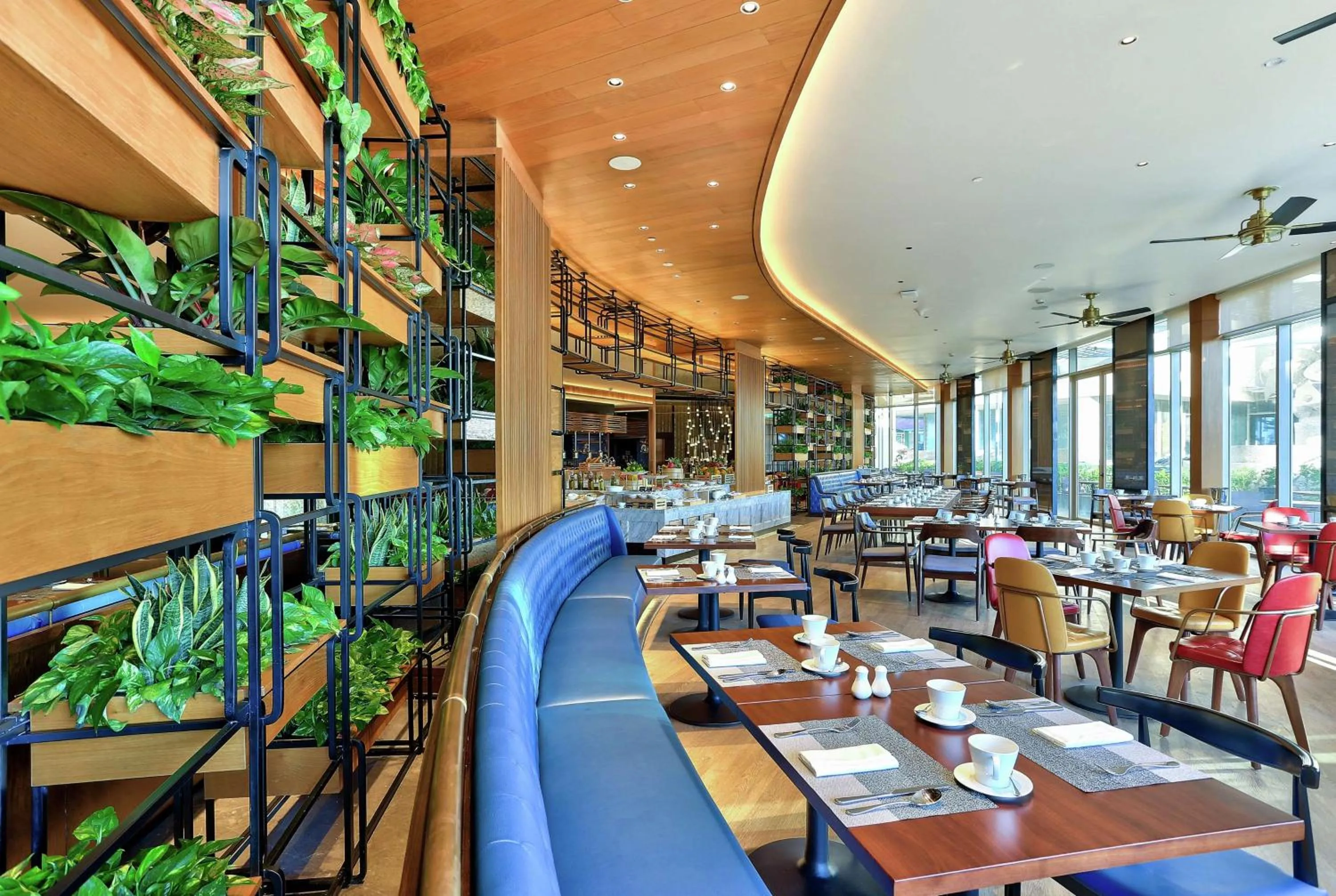 Restaurant/places to eat in Hilton Da Nang